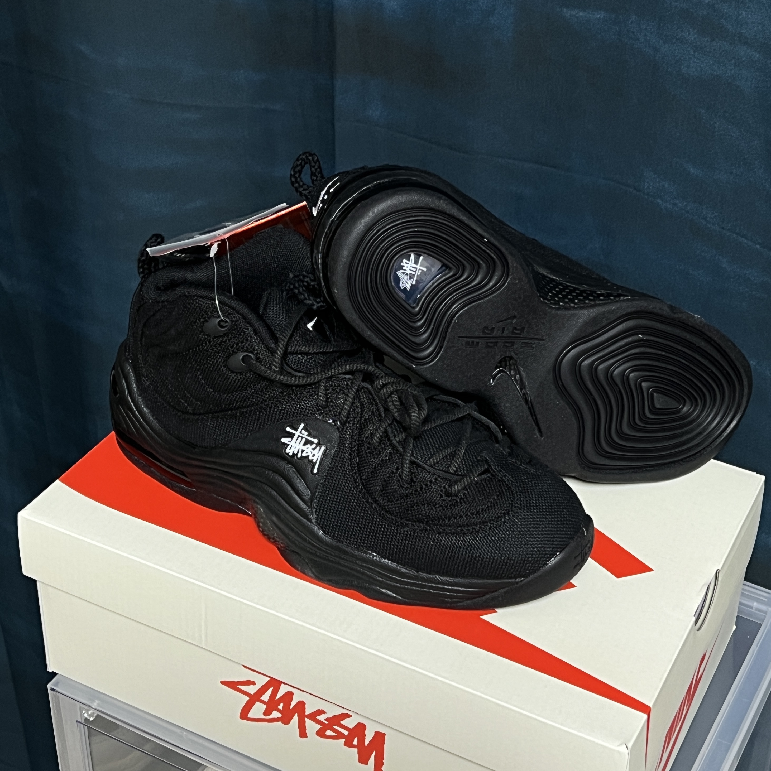 Nike x Stussy Air Penny II Black 착용 스타일 - 2