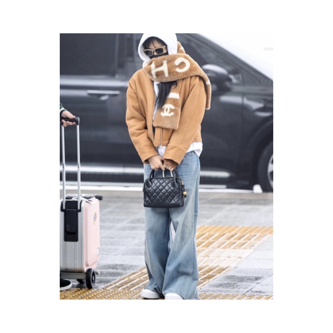 (W) Adidas Forum Bold Cloud White 착용 스타일 - 2