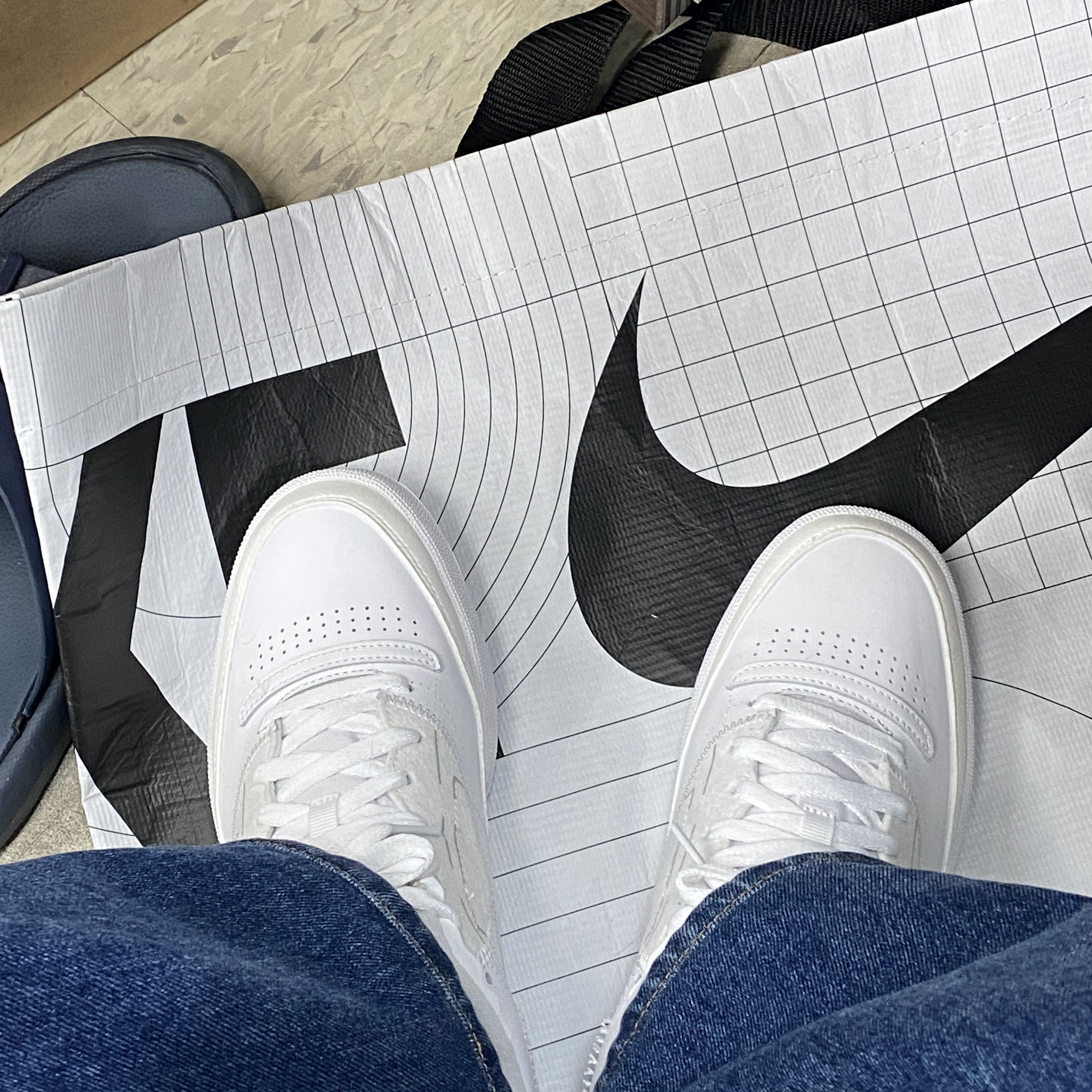 Reebok x Maison Margiela Club C Memory of Shoes White 착용 스타일 - 2