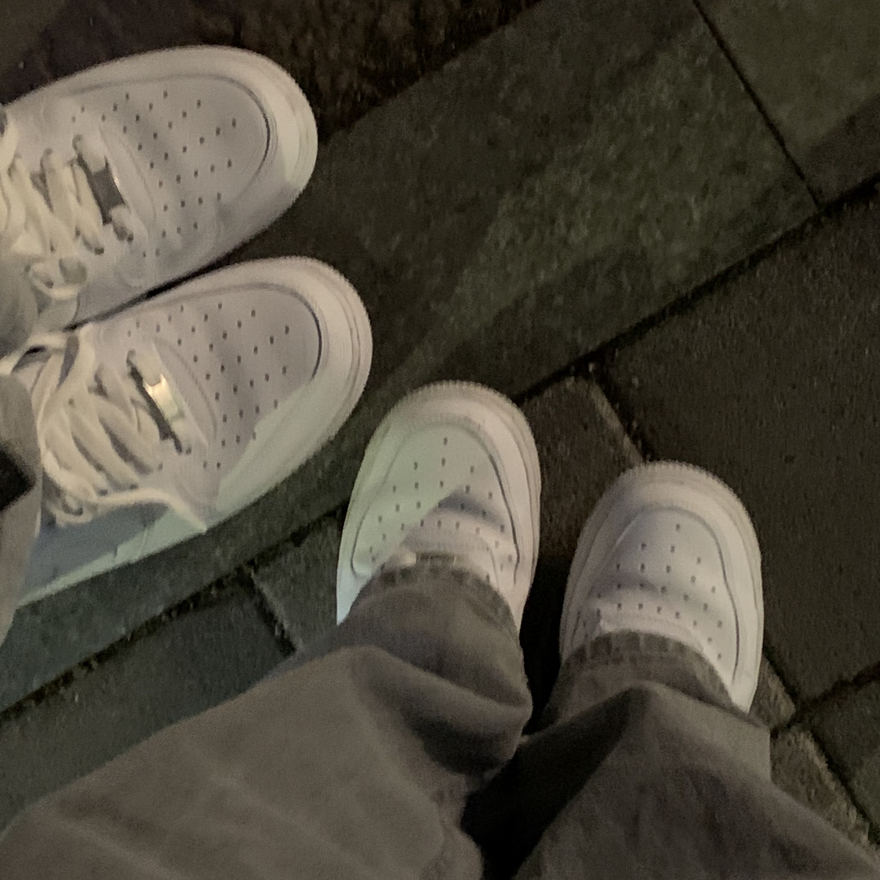 Nike Air Force 1 '07 Low White 착용 스타일