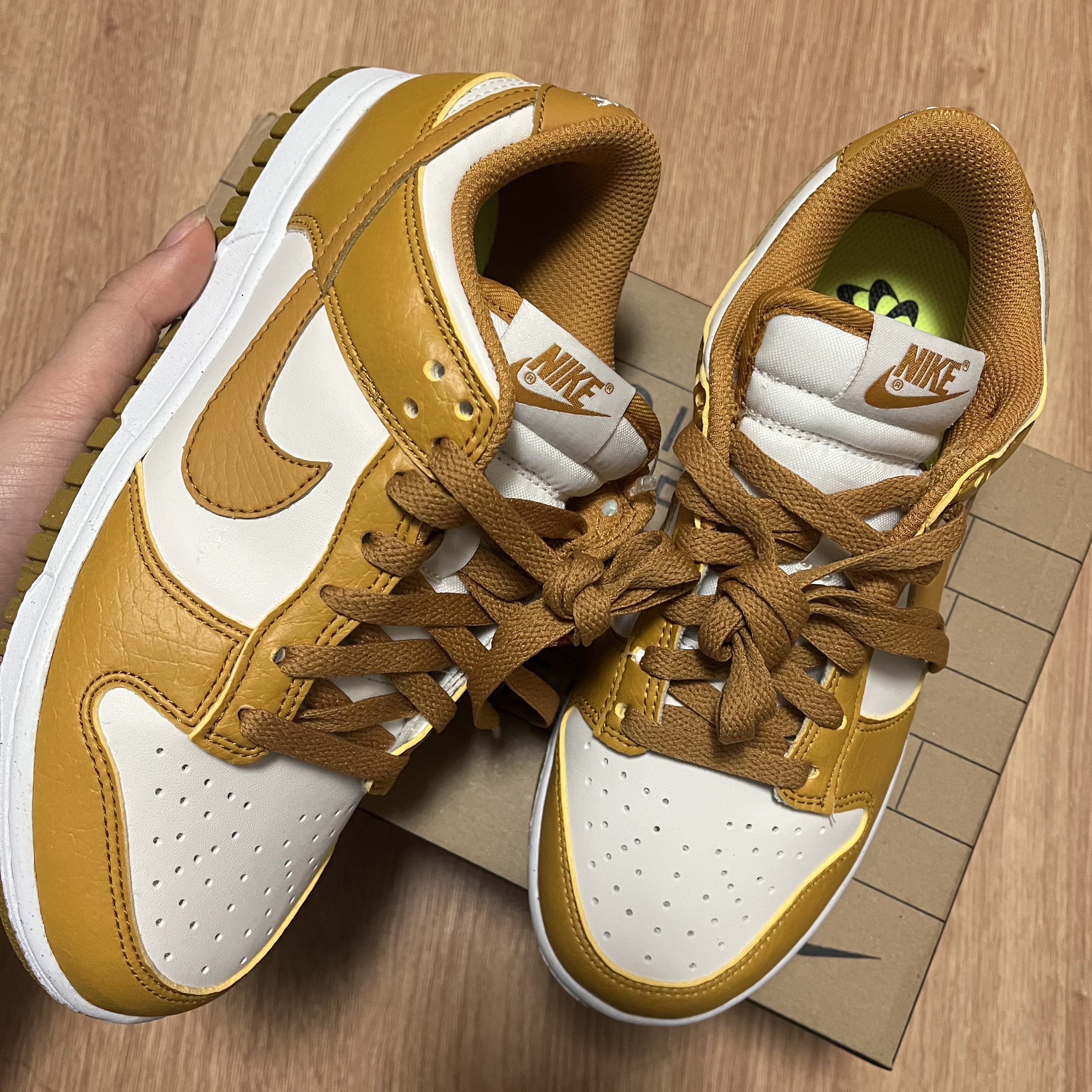 (W) Nike Dunk Low Next Nature Phantom 착용 스타일 - 2
