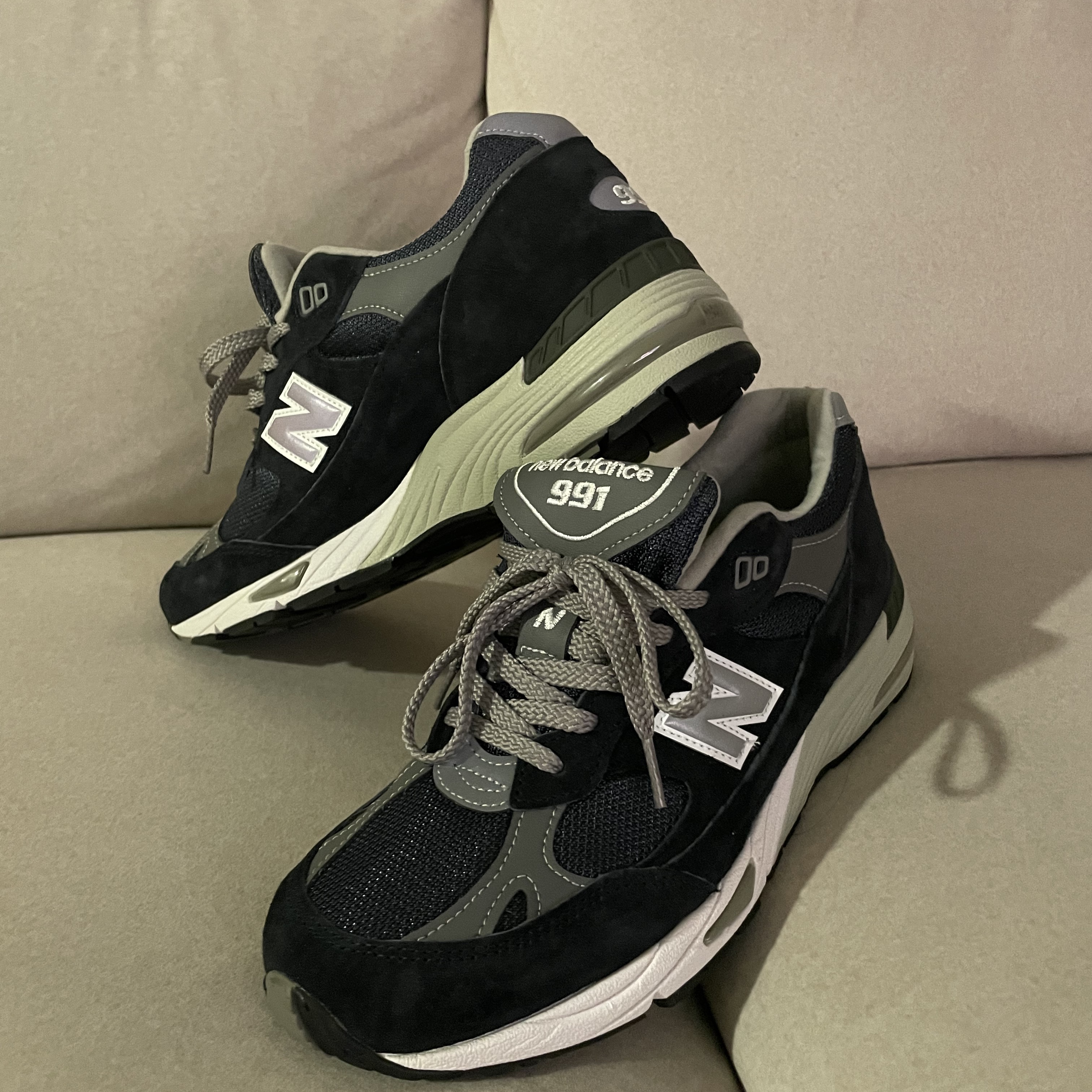 New Balance 991 Made in UK Navy 착용 스타일