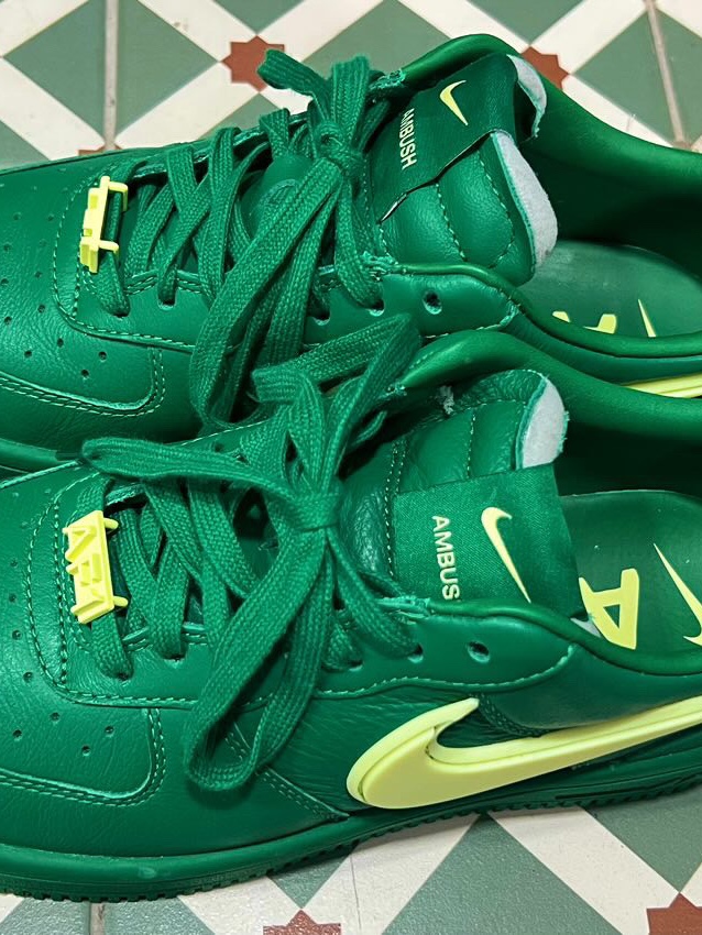 Nike x Ambush Air Force 1 Low SP Pine Green and Citron 착용 스타일 - 3