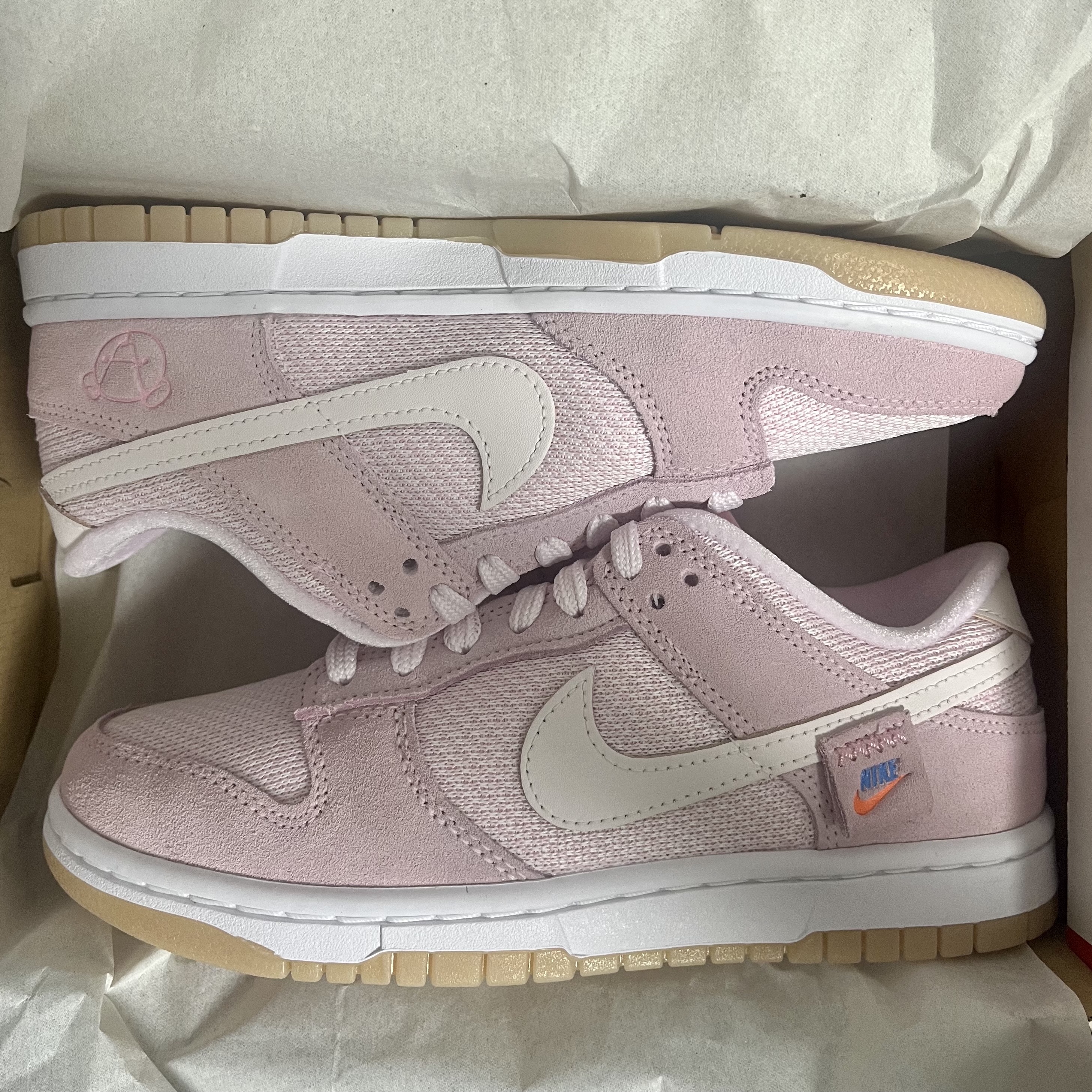 (W) Nike Dunk Low SE Light Soft Pink 착용 스타일