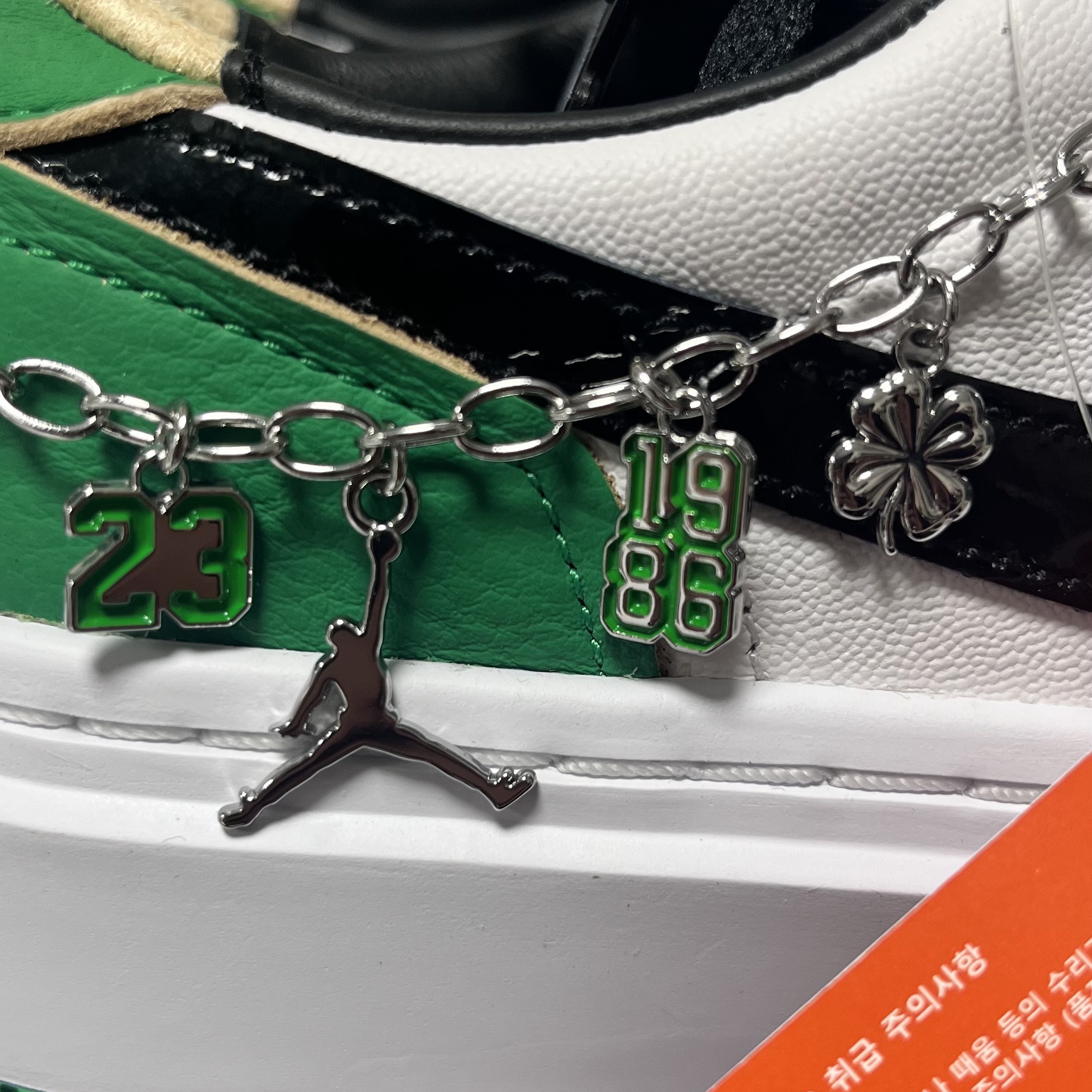(W) Jordan 1 Elevate Low SE Lucky Green 착용 스타일