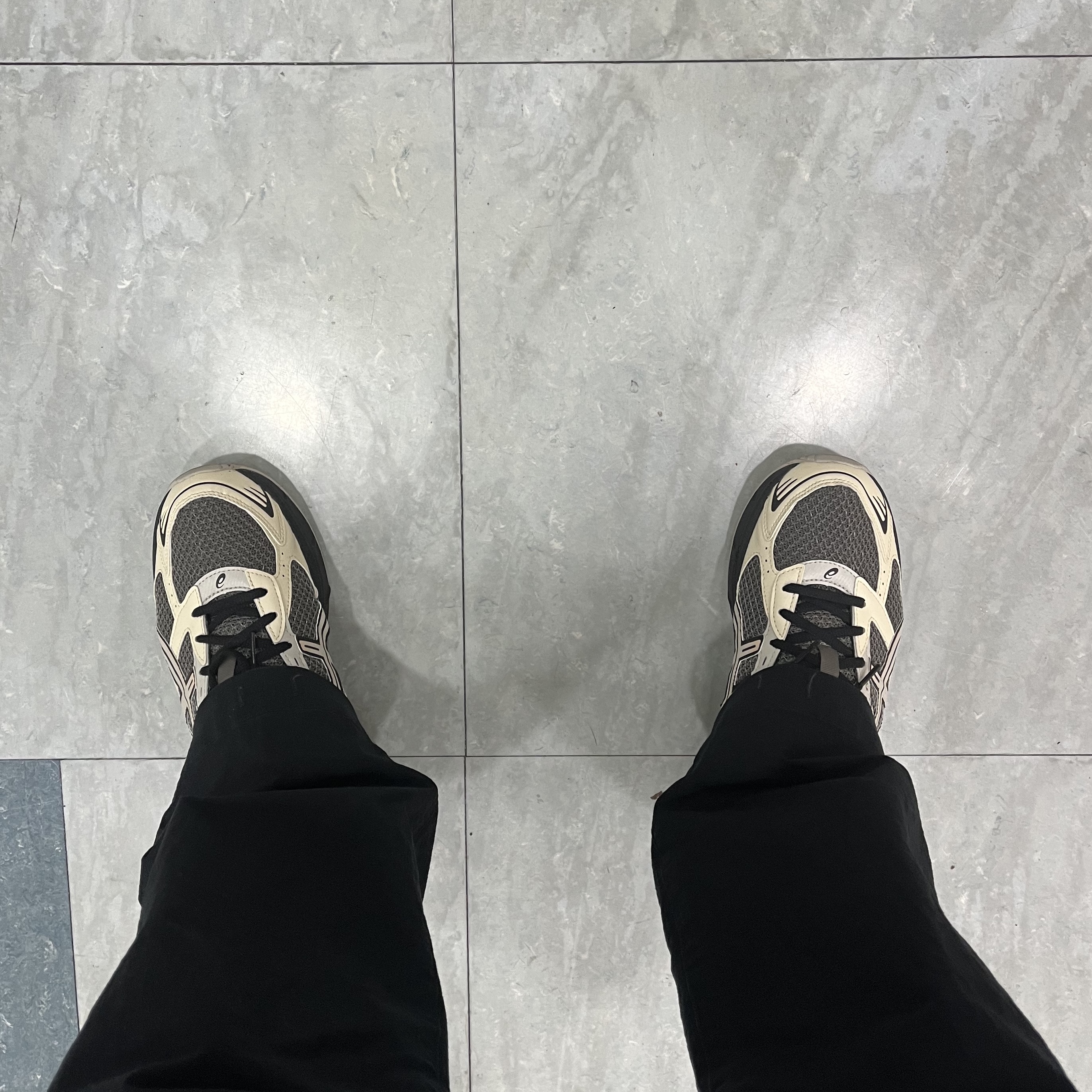 Asics x I4P Gel-1130 Mink Glacier Grey 착용 스타일