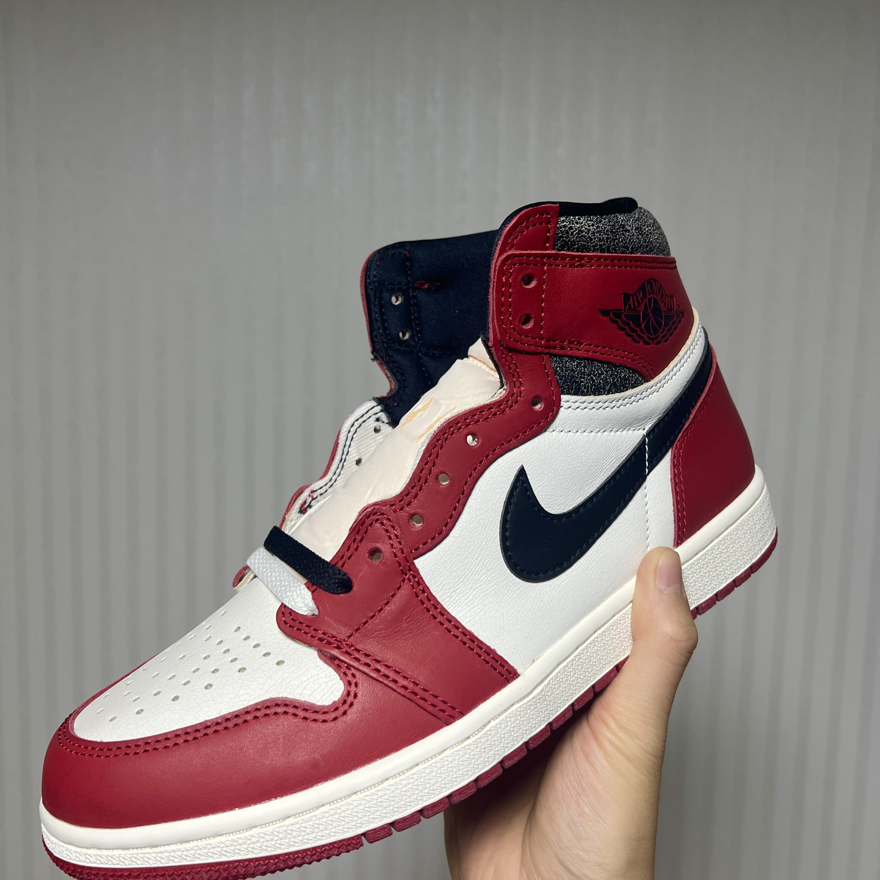 Jordan 1 Retro High OG Chicago 2022 착용 스타일 - 1