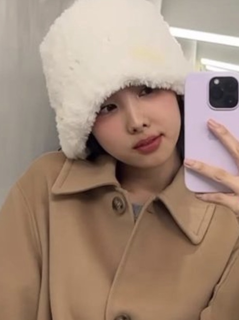 get shopping with me🛍️님의 스타일
