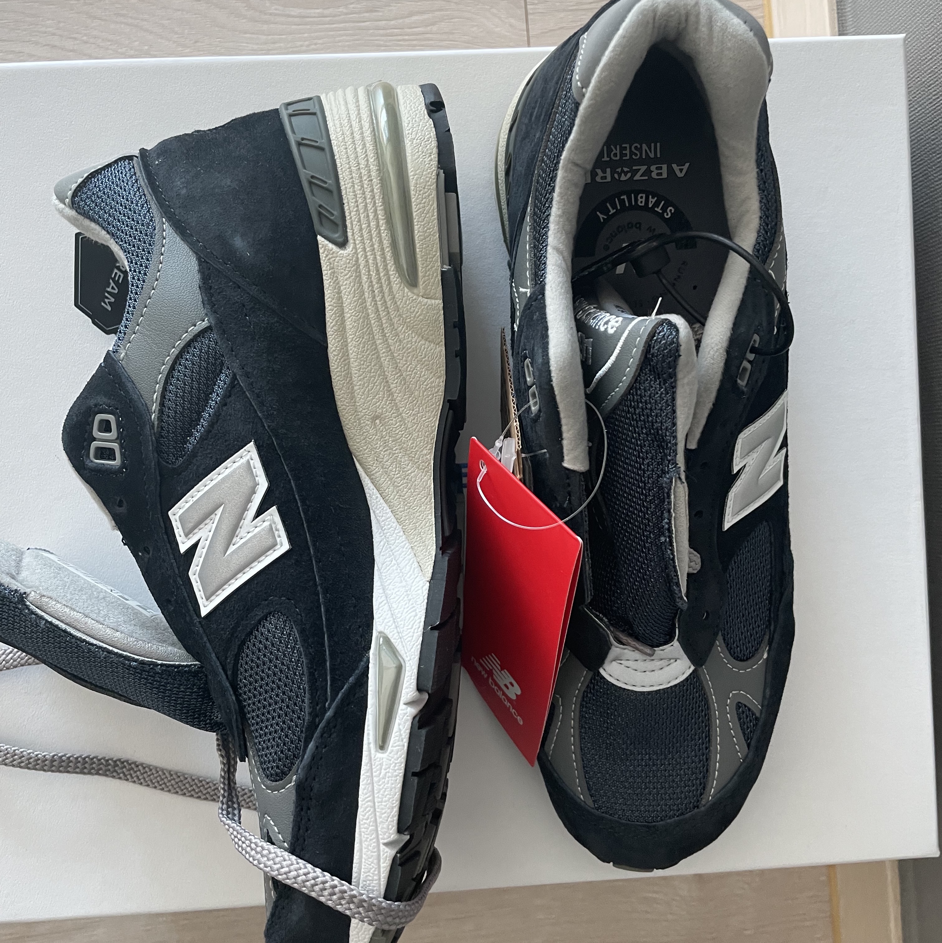 New Balance 991 Made in UK Navy 착용 스타일