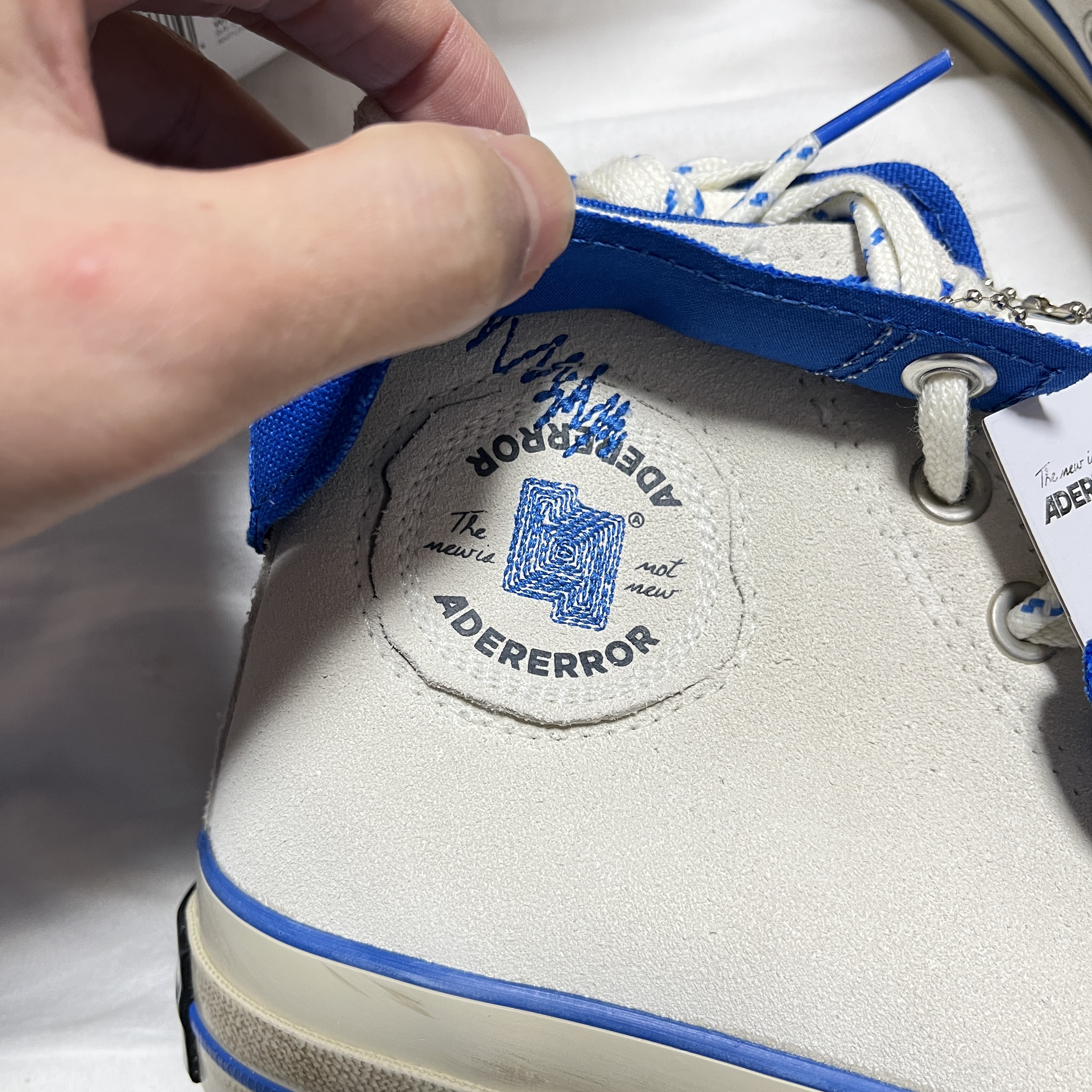 Converse x Ader Error Chuck 70 High White 착용 스타일 - 2