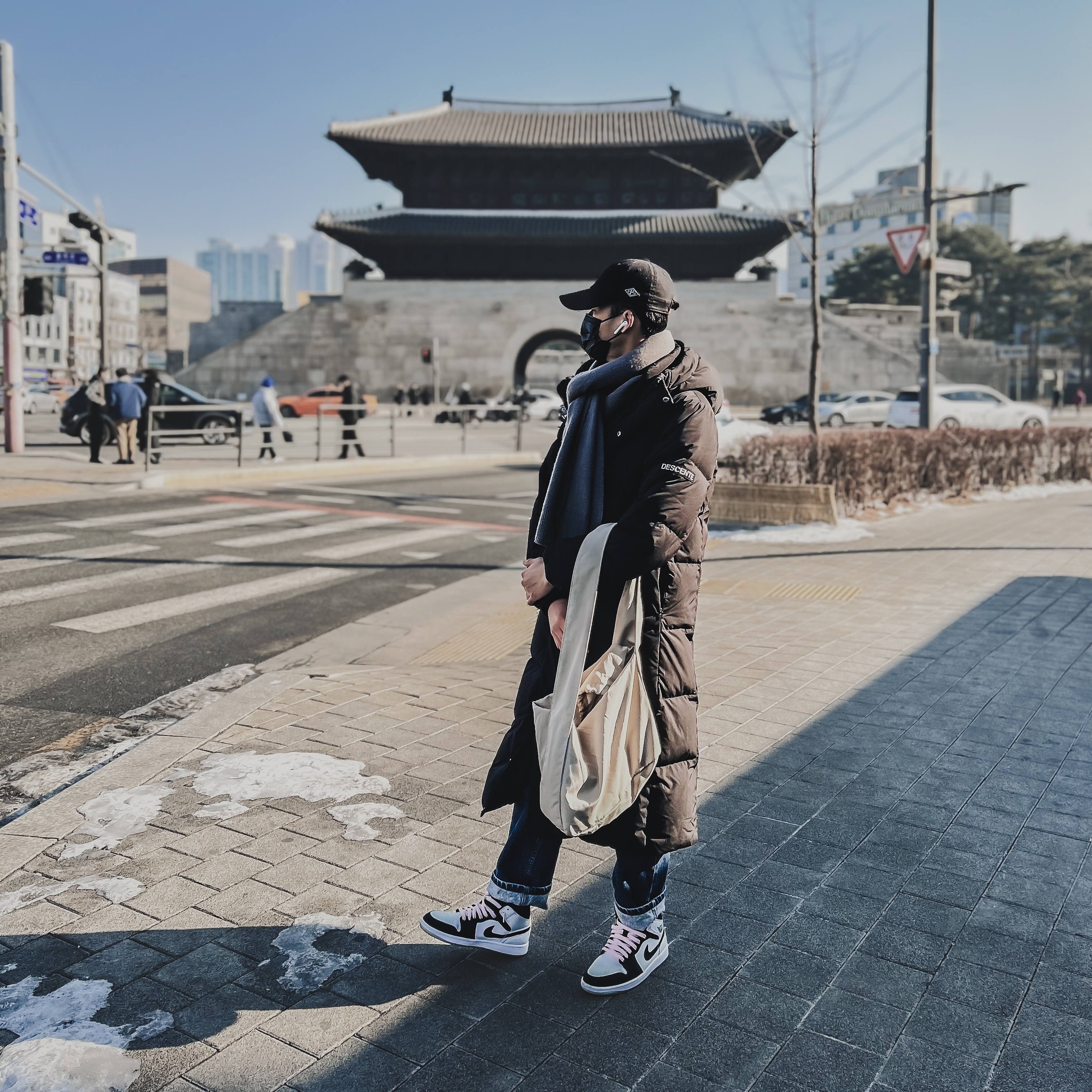 Jordan 1 Mid SE Diamond 착용 스타일