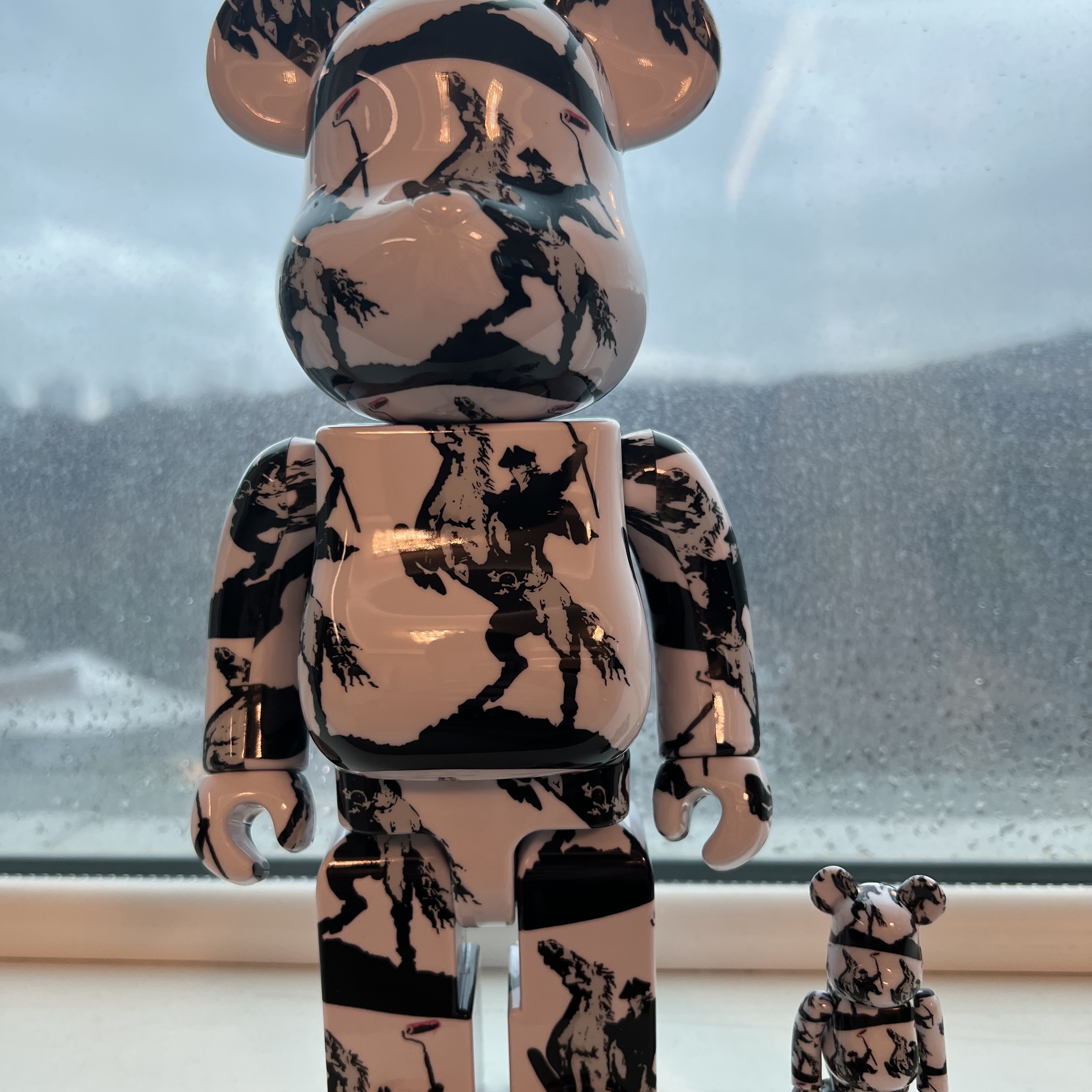 Bearbrick Highwayman 100% & 400% Set 착용 스타일 - 1