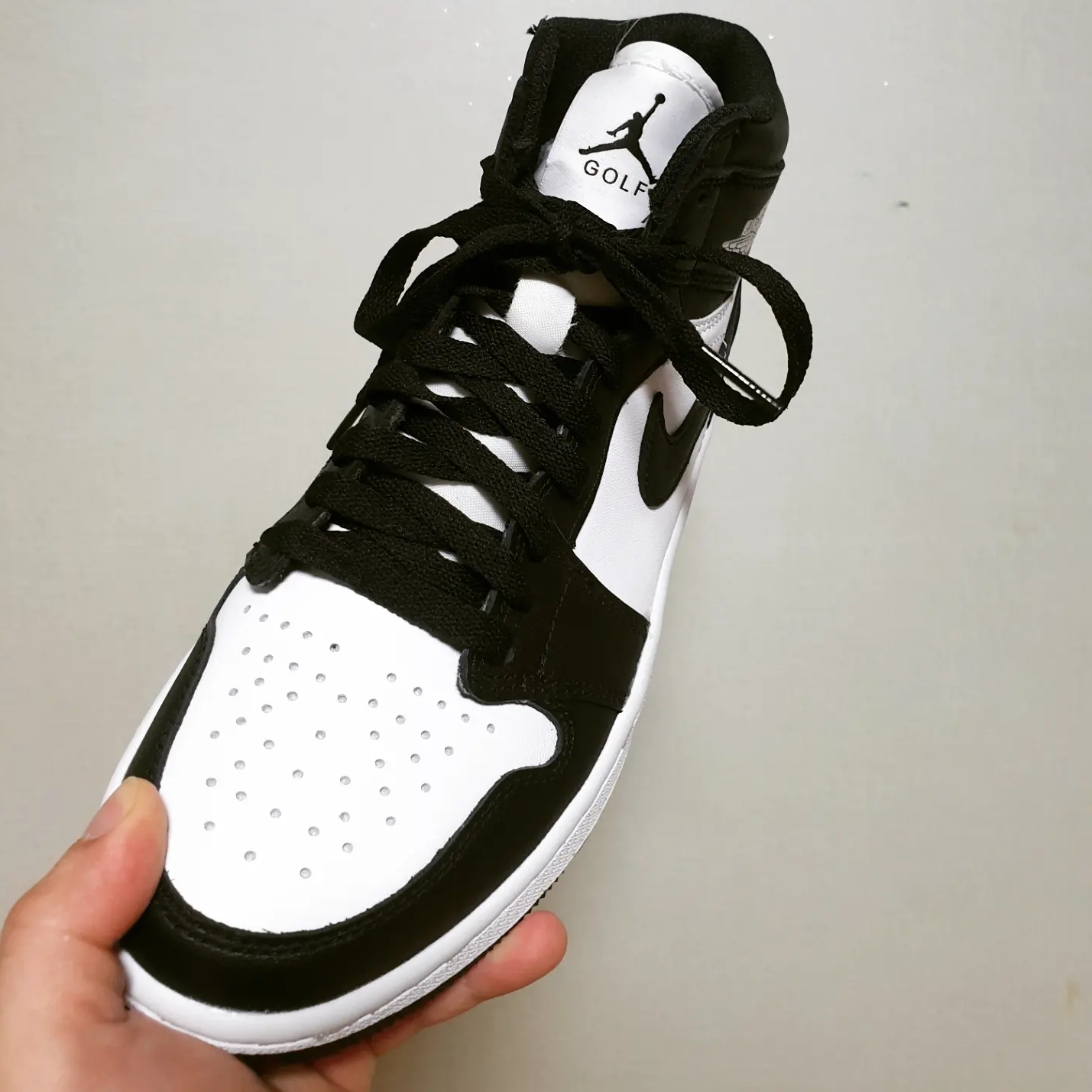 Jordan 1 High Golf White Black 착용 스타일 - 1