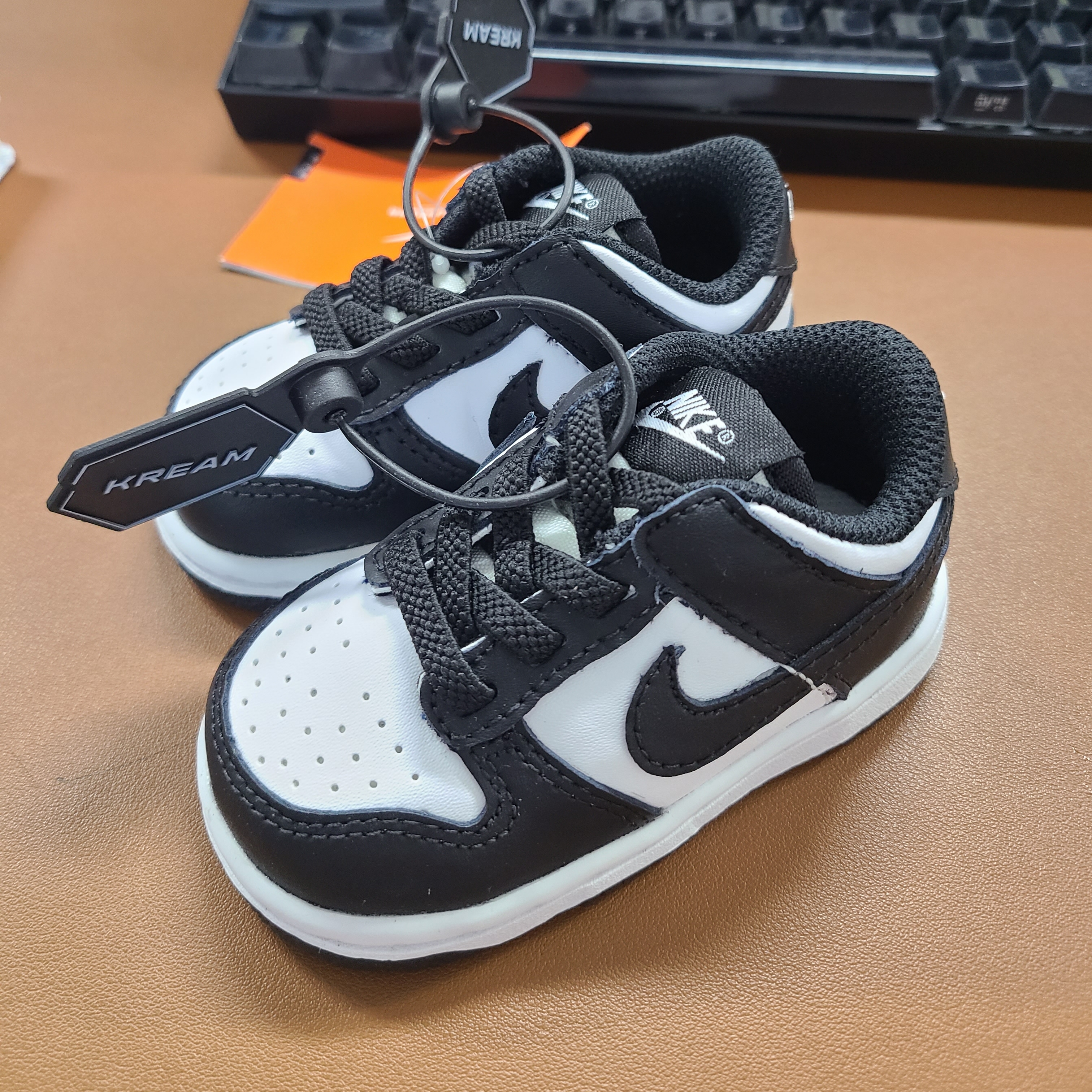 (TD) Nike Dunk Low Black 착용 스타일