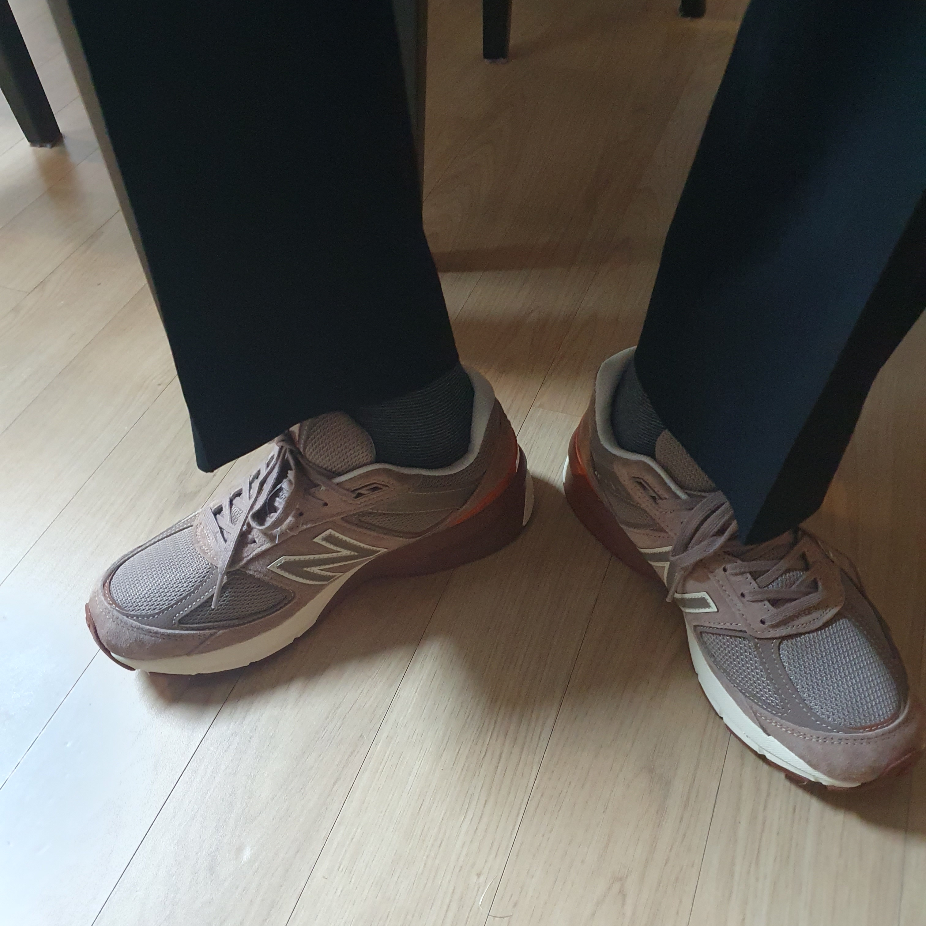 New Balance x Slow Steady Club 990v5 Made in USA Brown, New Balance 993 Made in USA Grey - D Standard 착용 스타일 - 2