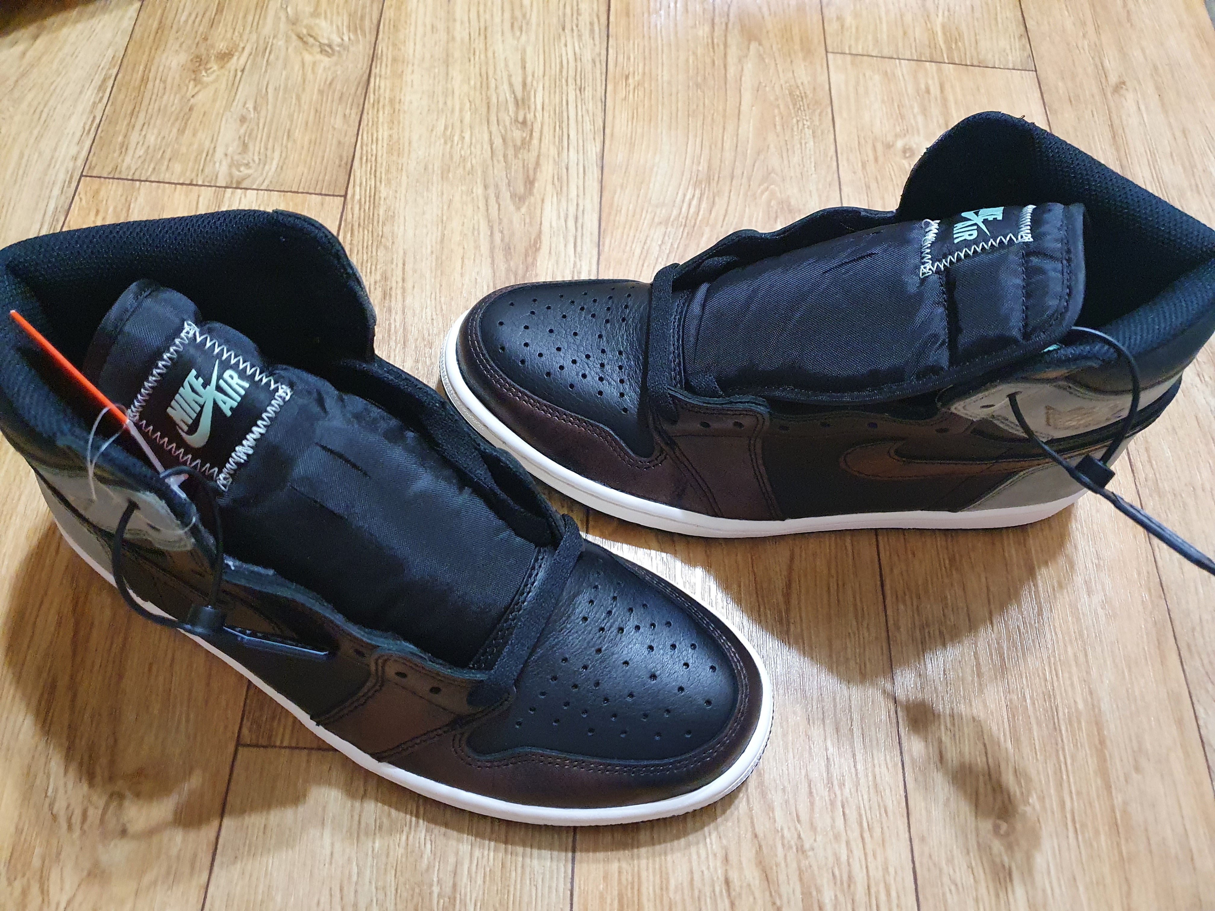 Jordan 1 Low Crimson Tint 착용 스타일 - 3