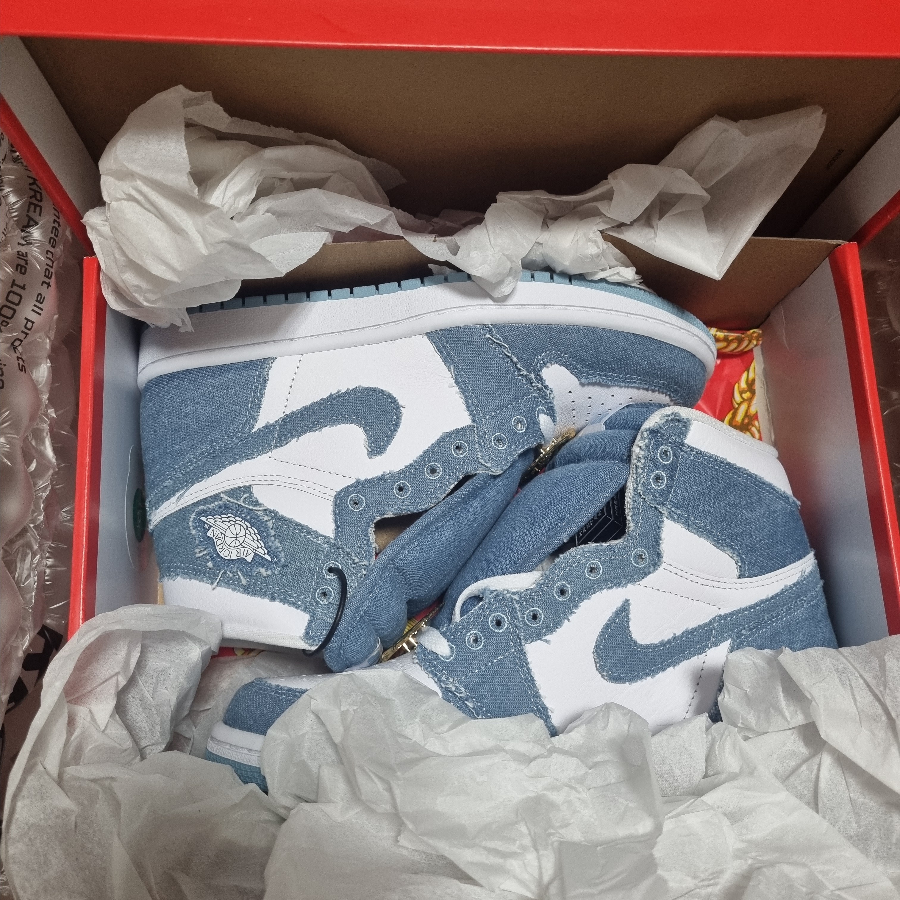 (W) Jordan 1 Retro High OG Denim 착용 스타일