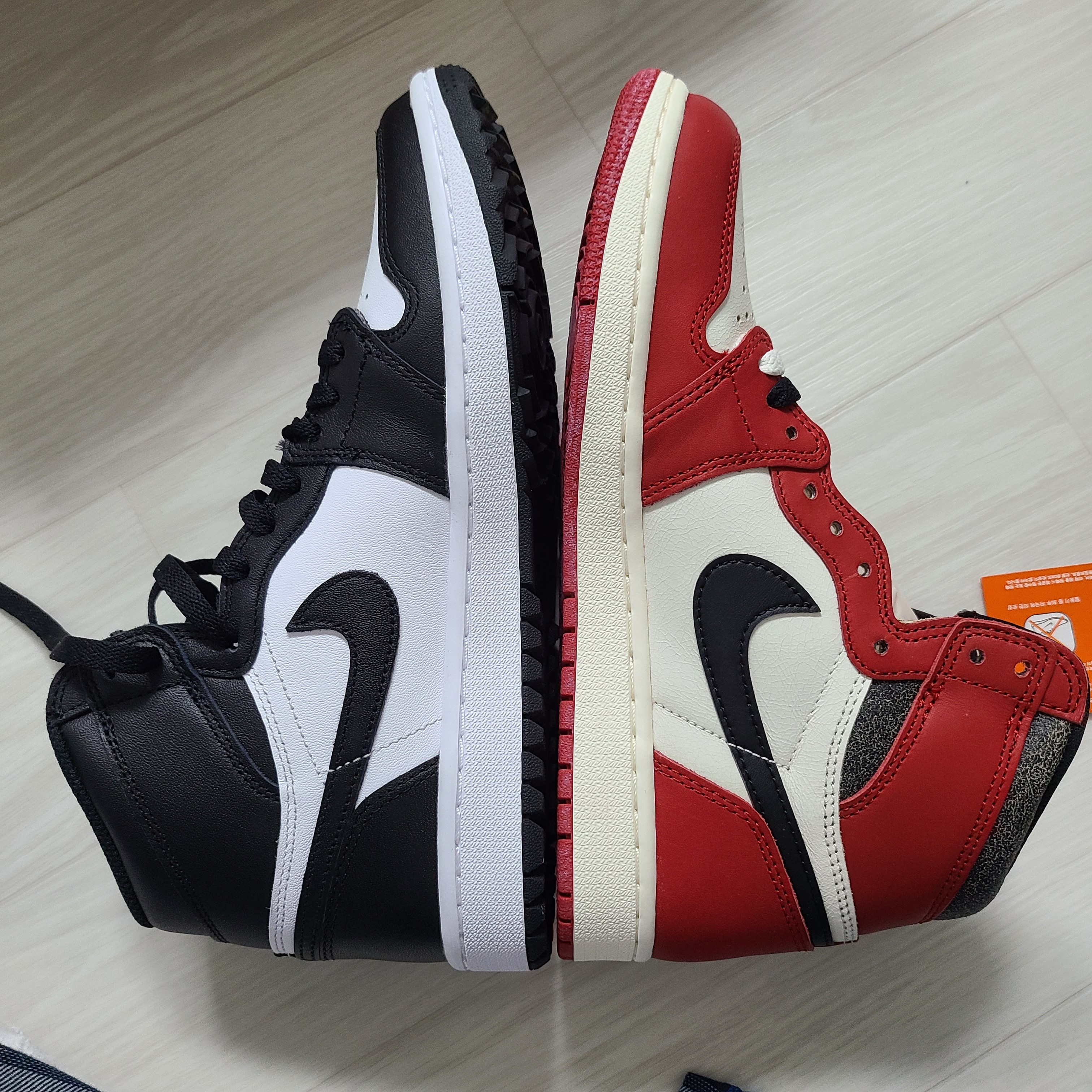 Jordan 1 High Golf White Black, Jordan 1 Retro High OG Chicago 2022 착용 스타일 - 1