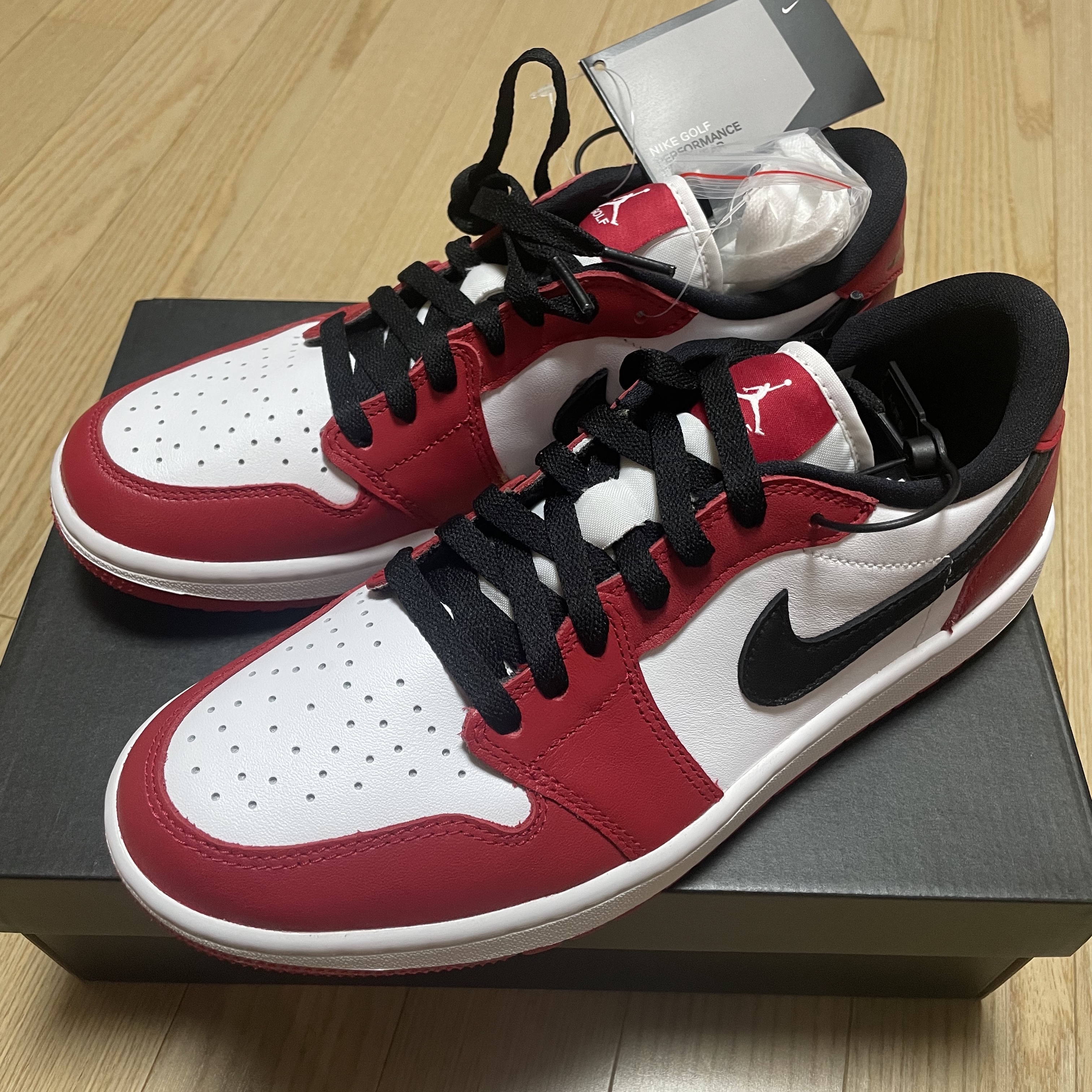 Jordan 1 Low Golf Chicago 착용 스타일 - 2