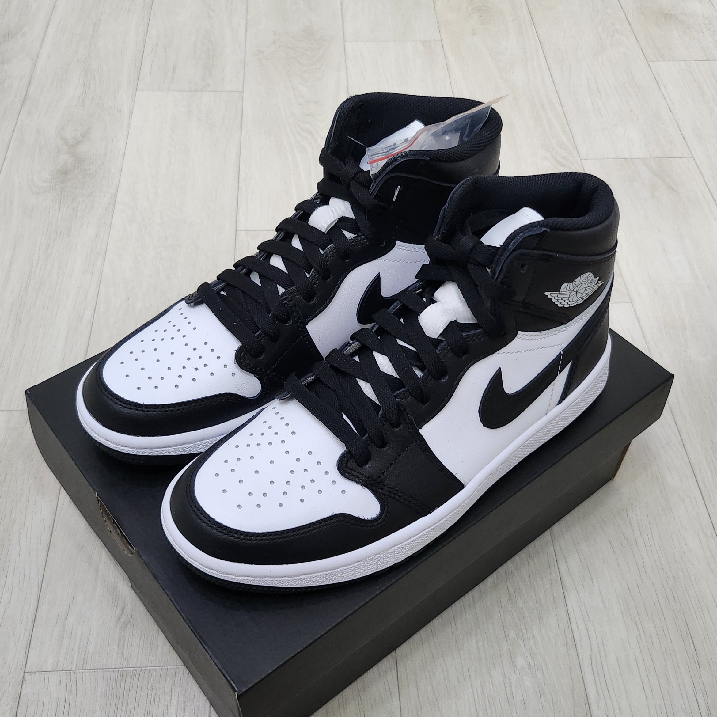 Jordan 1 High Golf White Black 착용 스타일 - 2