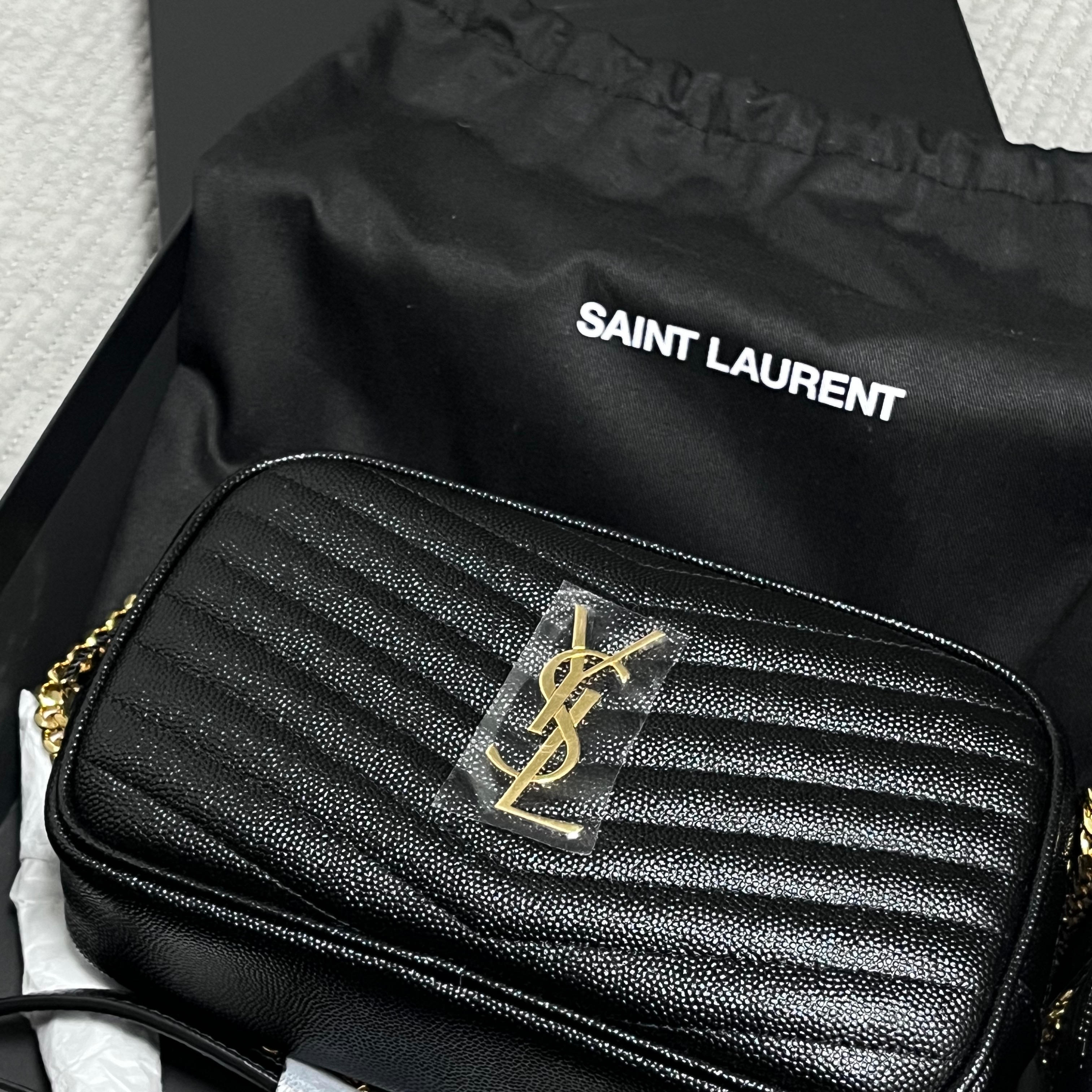 Saint Laurent Lou Mini Bag in Grain De Poudre Embossed Quilted Leather Black Gold 착용 스타일
