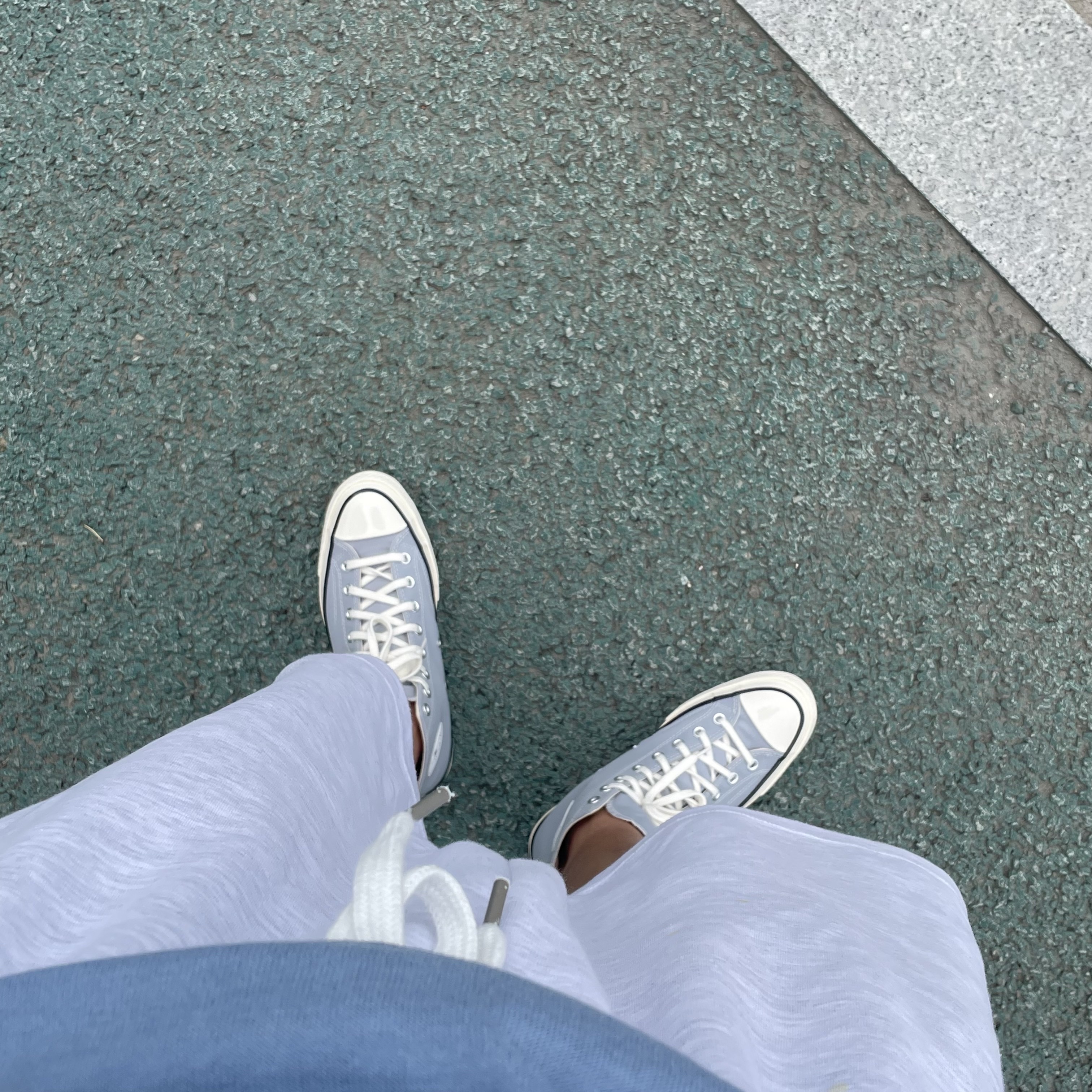 Converse Chuck 70 High Vintage Canvas Wolf Grey 착용 스타일