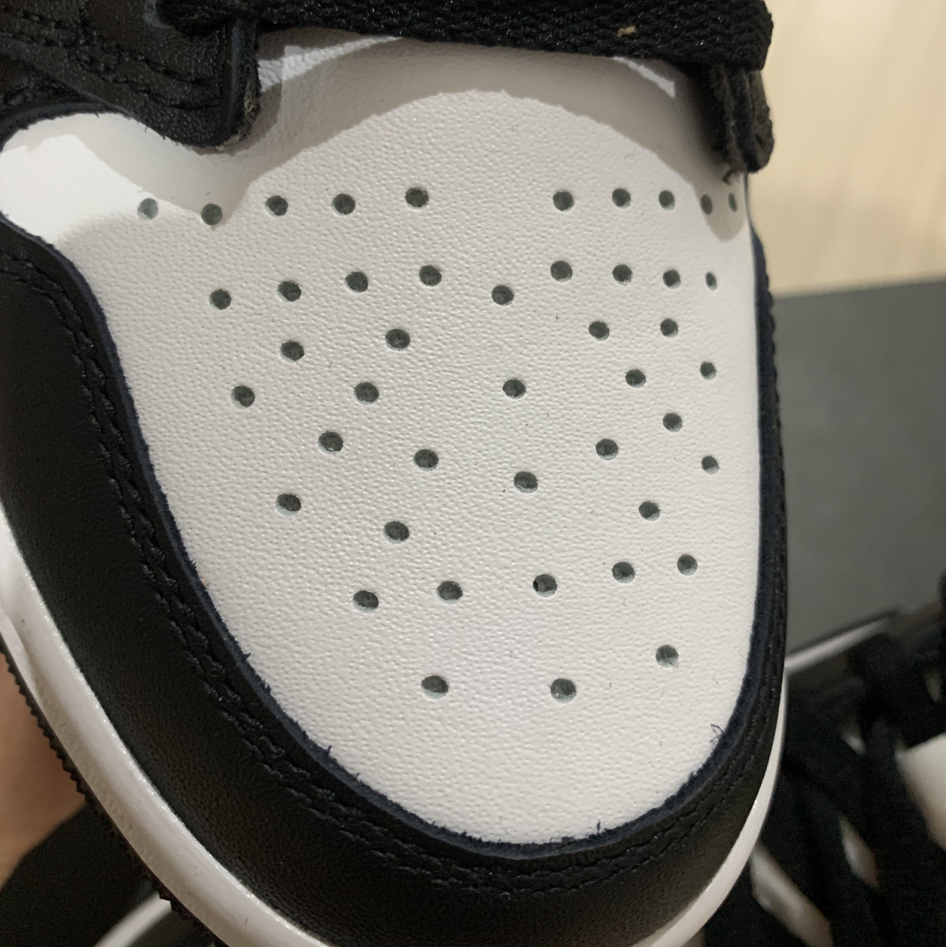 Jordan 1 High Golf White Black 착용 스타일 - 3