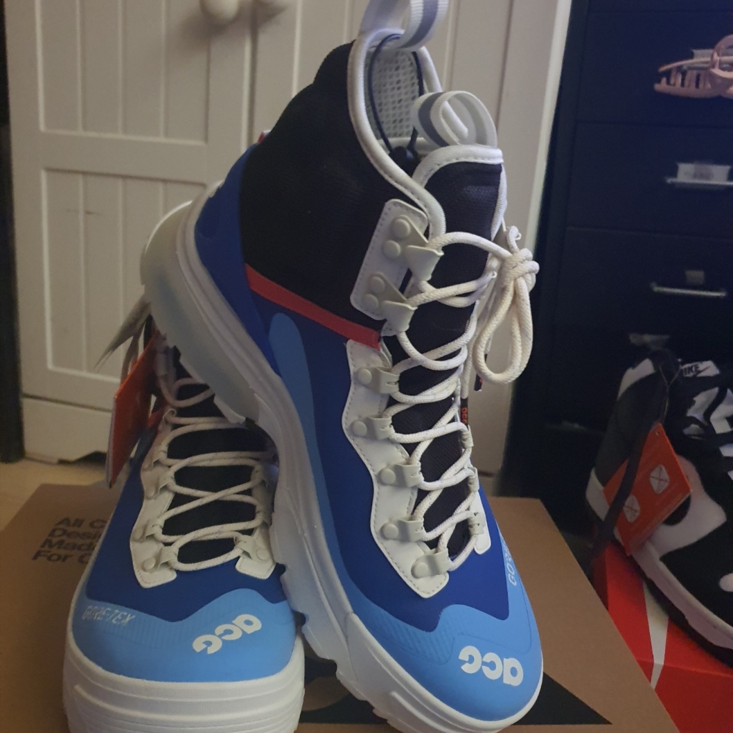 Nike ACG Air Zoom Gaiadome Gore-Tex Hyper Royal 착용 스타일