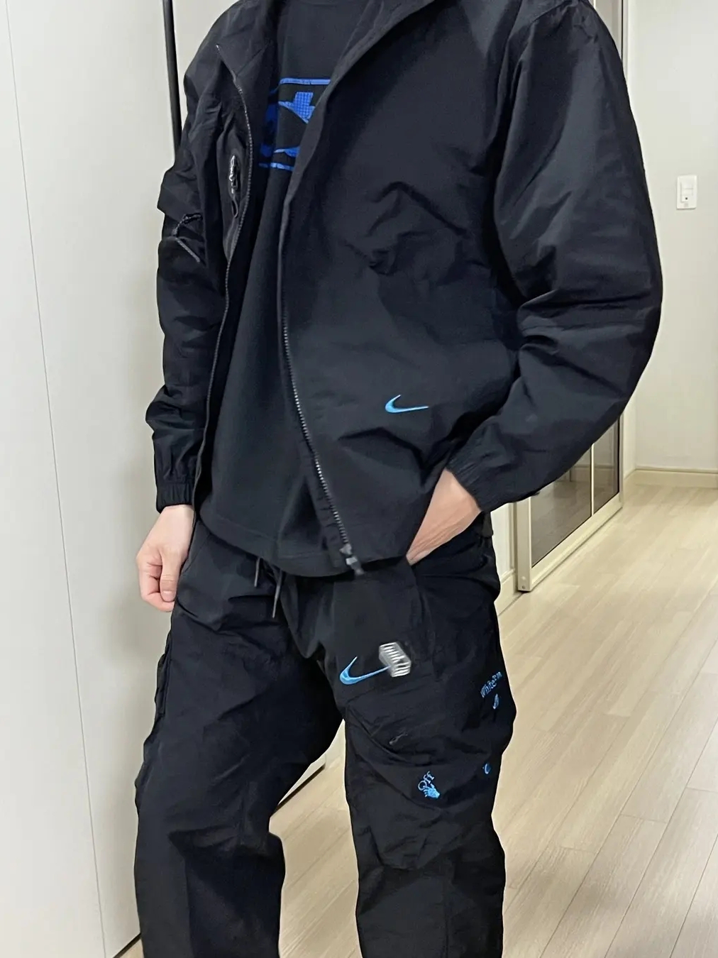 Nike x Off-White NRG Track Suit Black - Asia, Nike x Off-White NRG T-Shirt Black - Asia 착용 스타일 - 1