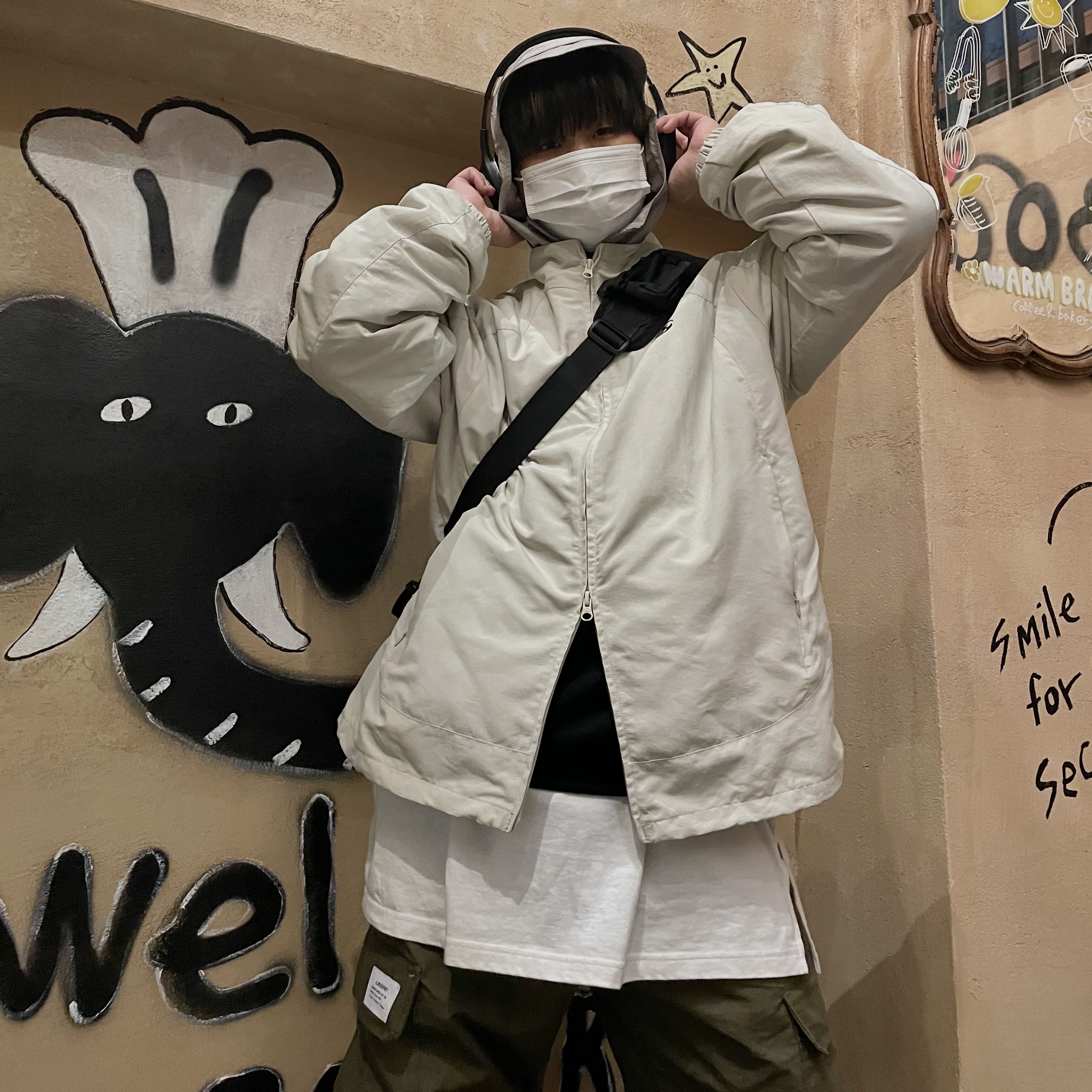 Sansan Gear Docking Jacket Ivory - 22FW 착용 스타일 - 1