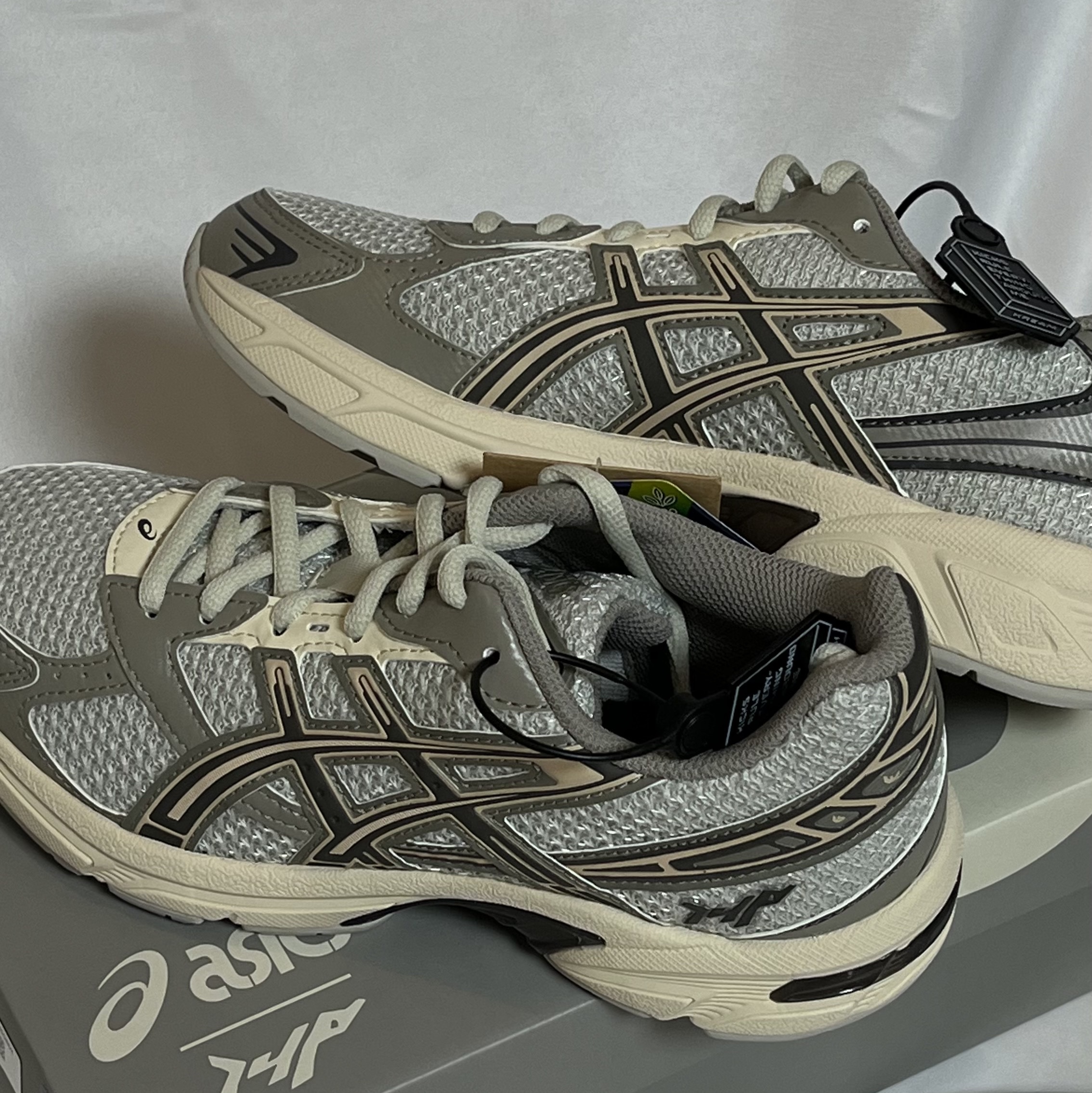 Asics x I4P Gel-1130 Glacier Grey Mink 착용 스타일