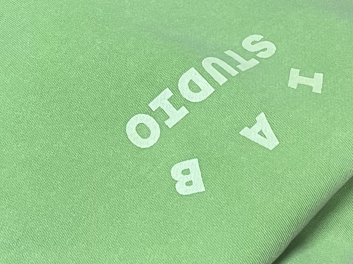 IAB Studio Pigment Hoodie & Sack Apple Green 착용 스타일