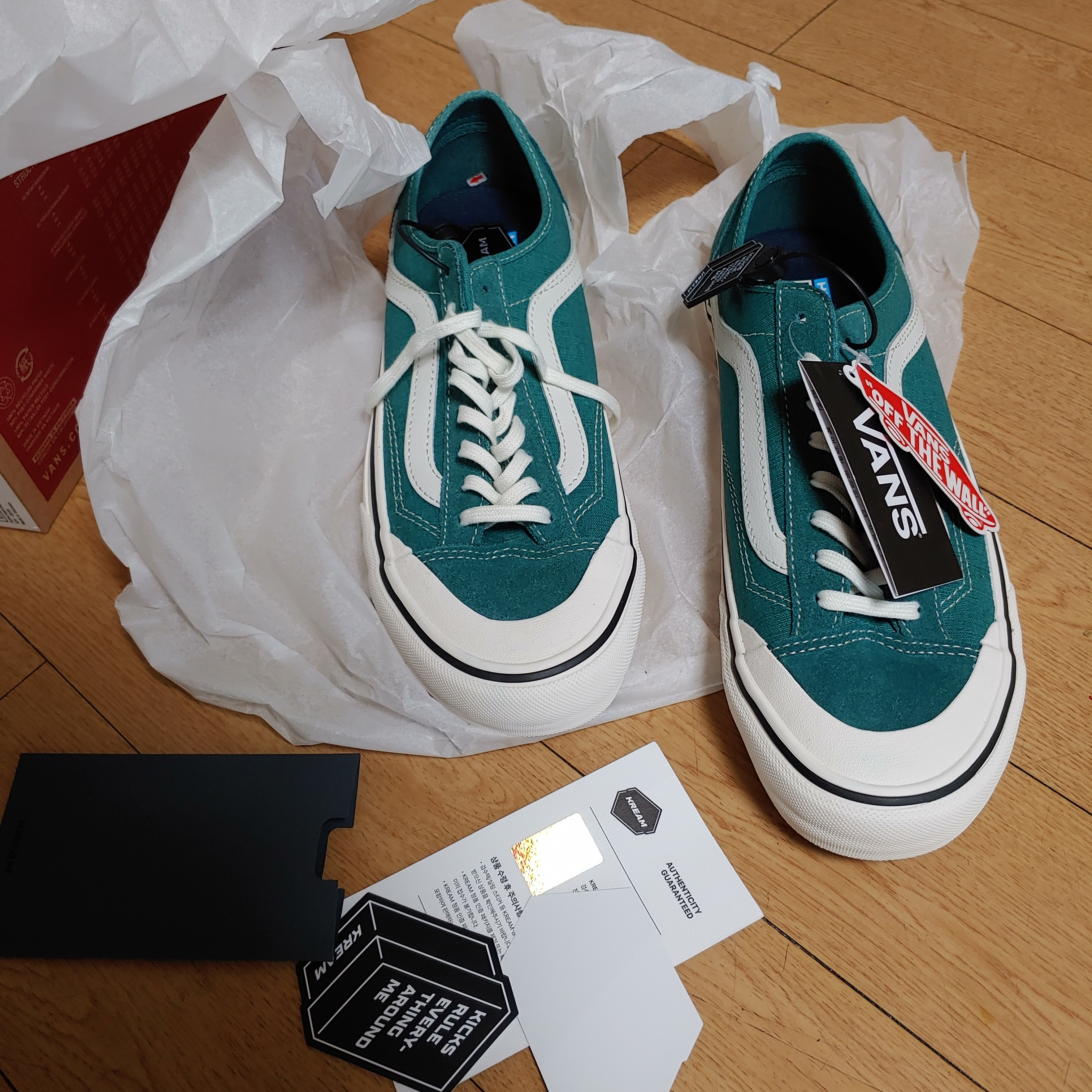 Vans Style 36 Decon Deep Jungle 착용 스타일