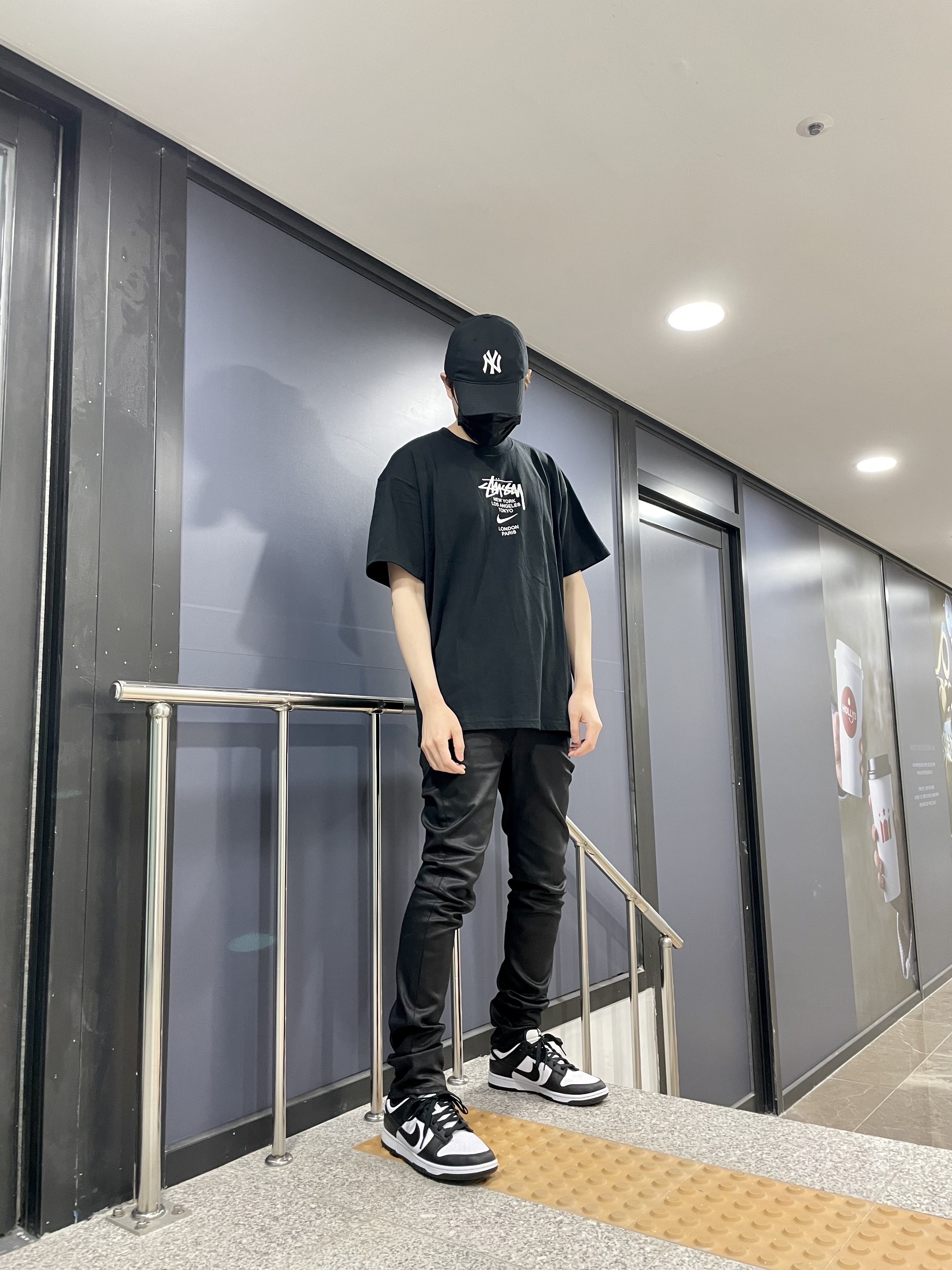 Nike x Stussy WT T-Shirt Black - US/EU, Nike Dunk Low Retro Black 착용 스타일