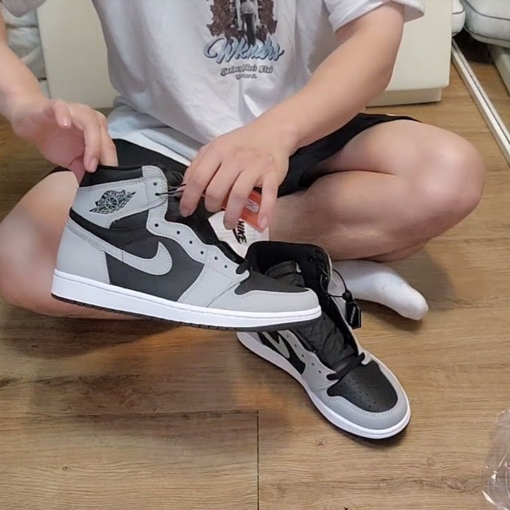 Jordan 1 Retro High OG Shadow 2.0 착용 스타일