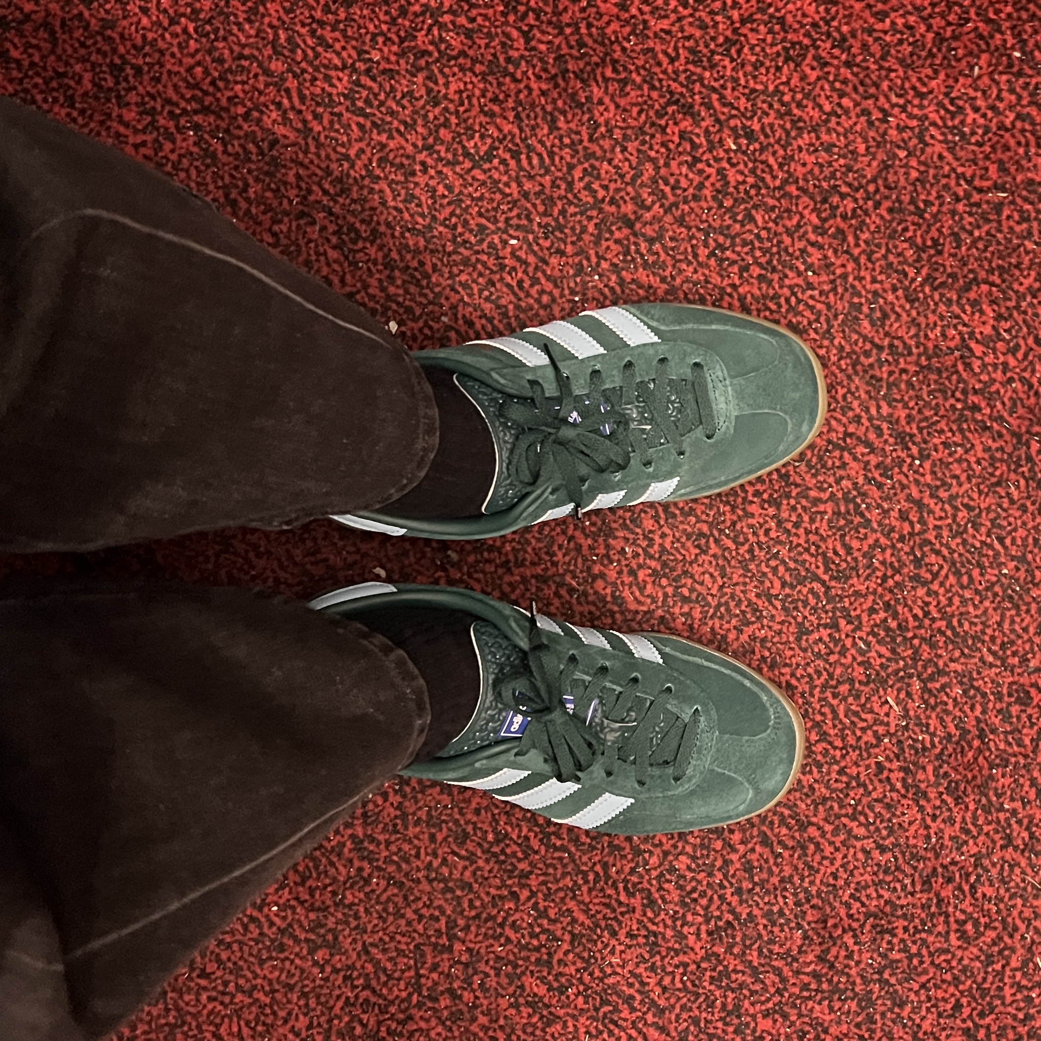 Adidas Gazelle Indoor Collegiate Green Hazy Sky 착용 스타일 - 3