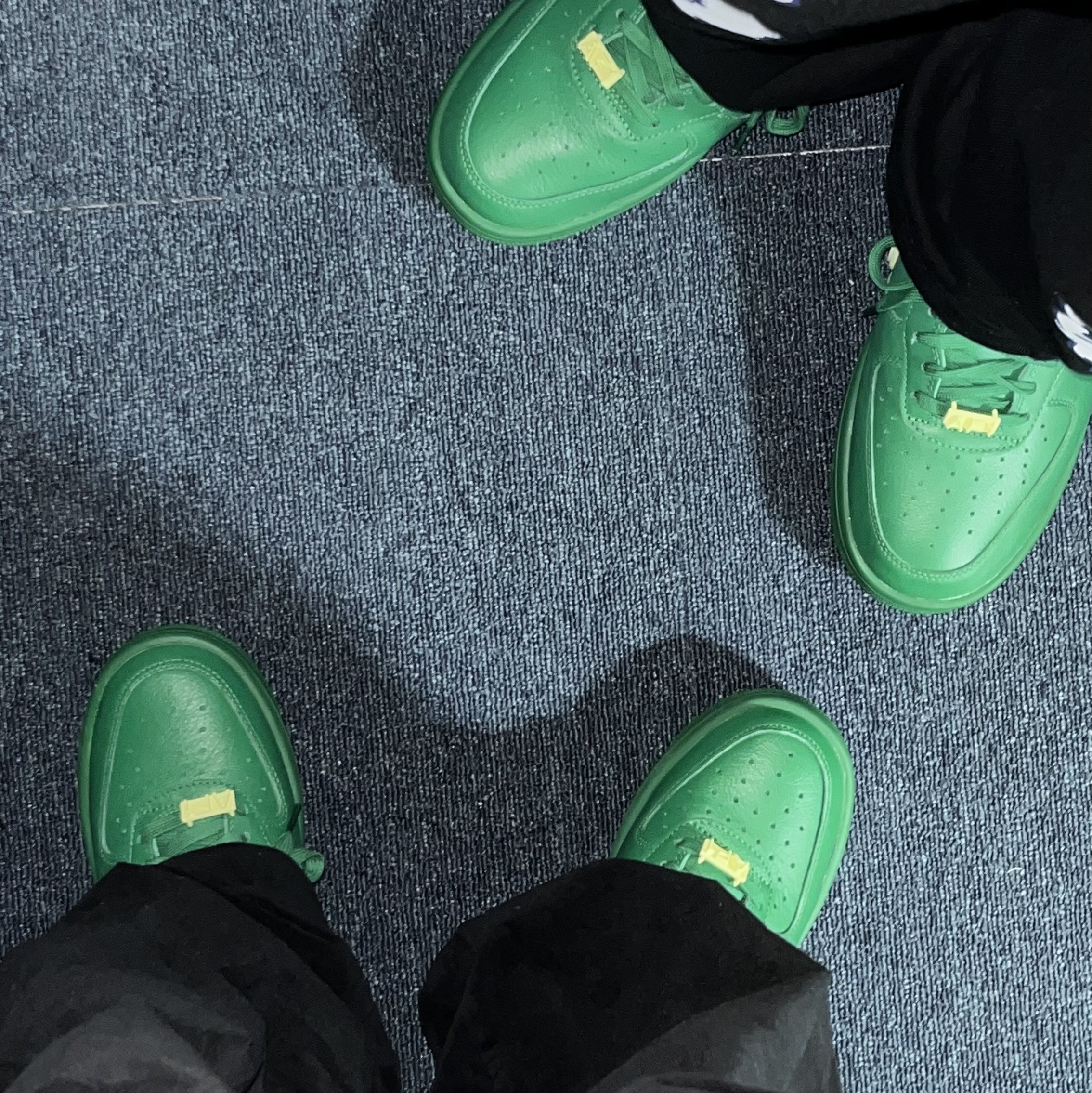 Nike x Ambush Air Force 1 Low SP Pine Green and Citron, C.P. Company Extra Fine Merino Wool Goggle Beanie Black 착용 스타일 - 3