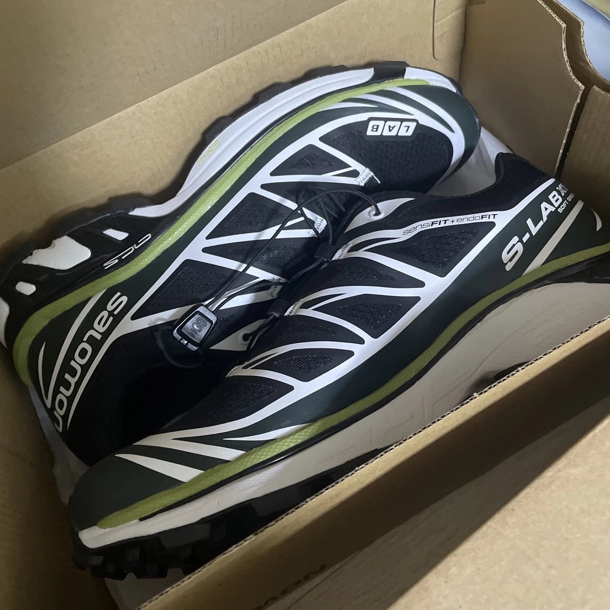 Salomon XT-6 Scarab Black 착용 스타일