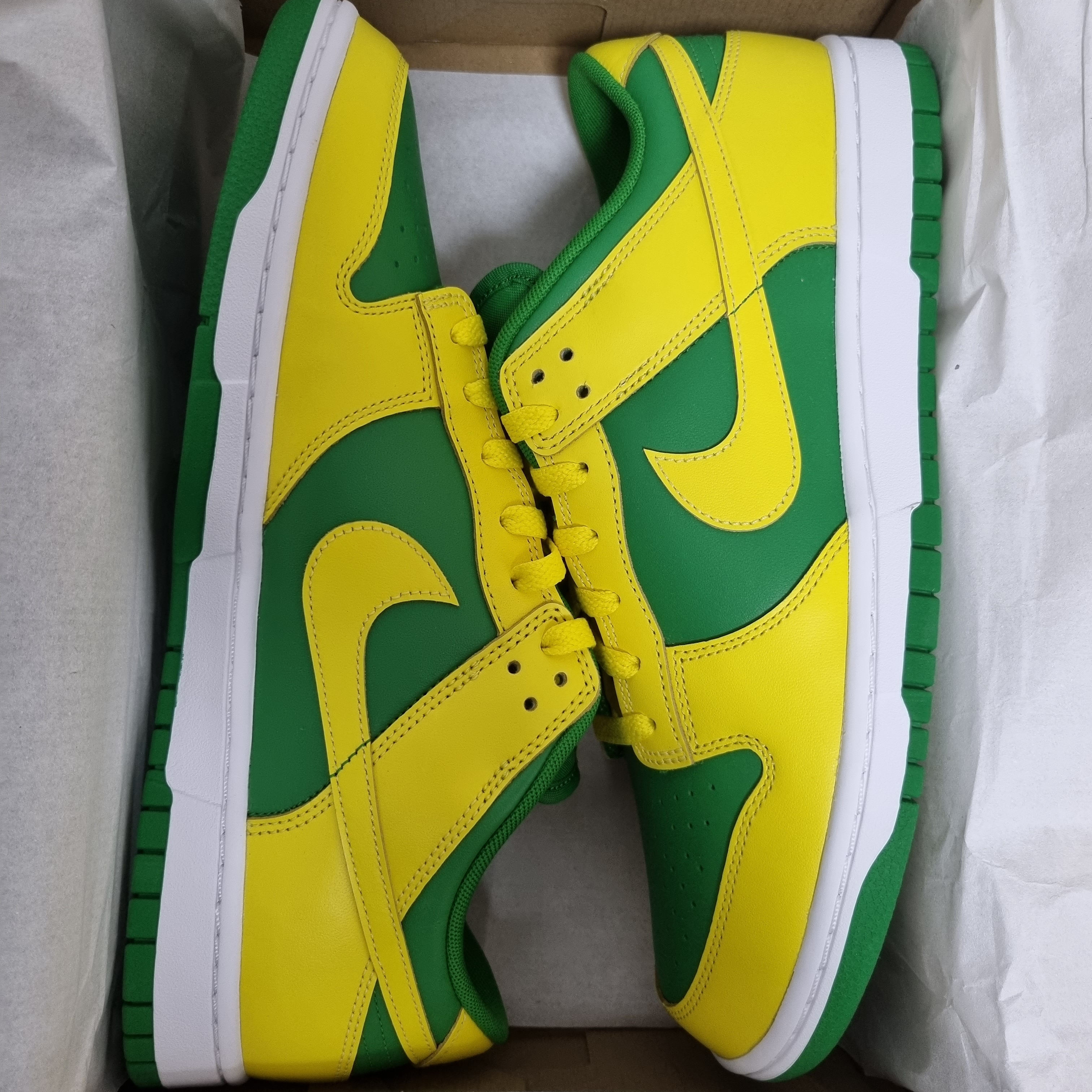 Nike Dunk Low Apple Green and Yellow Strike 착용 스타일 - 1