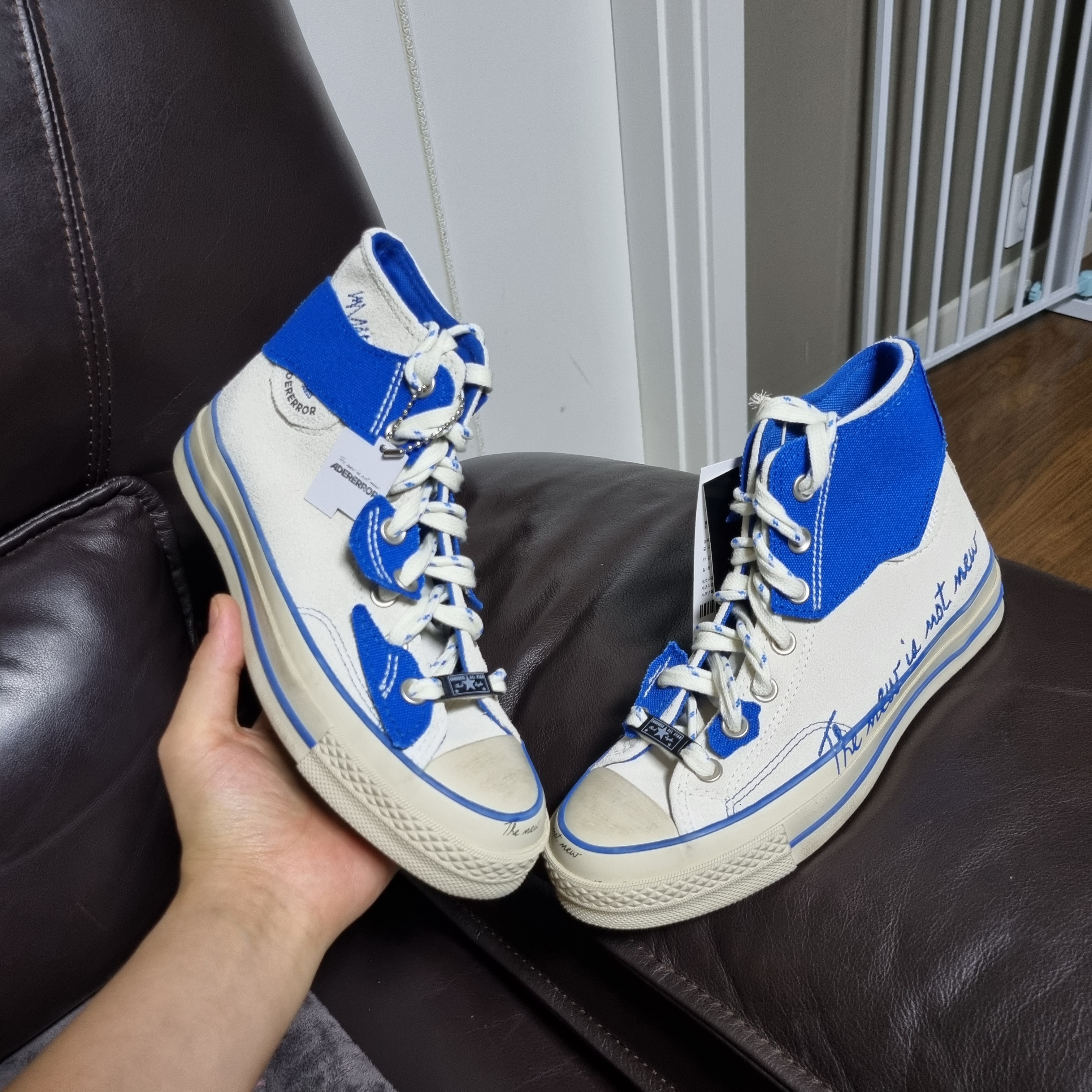 Converse x Ader Error Chuck 70 High White 착용 스타일 - 3