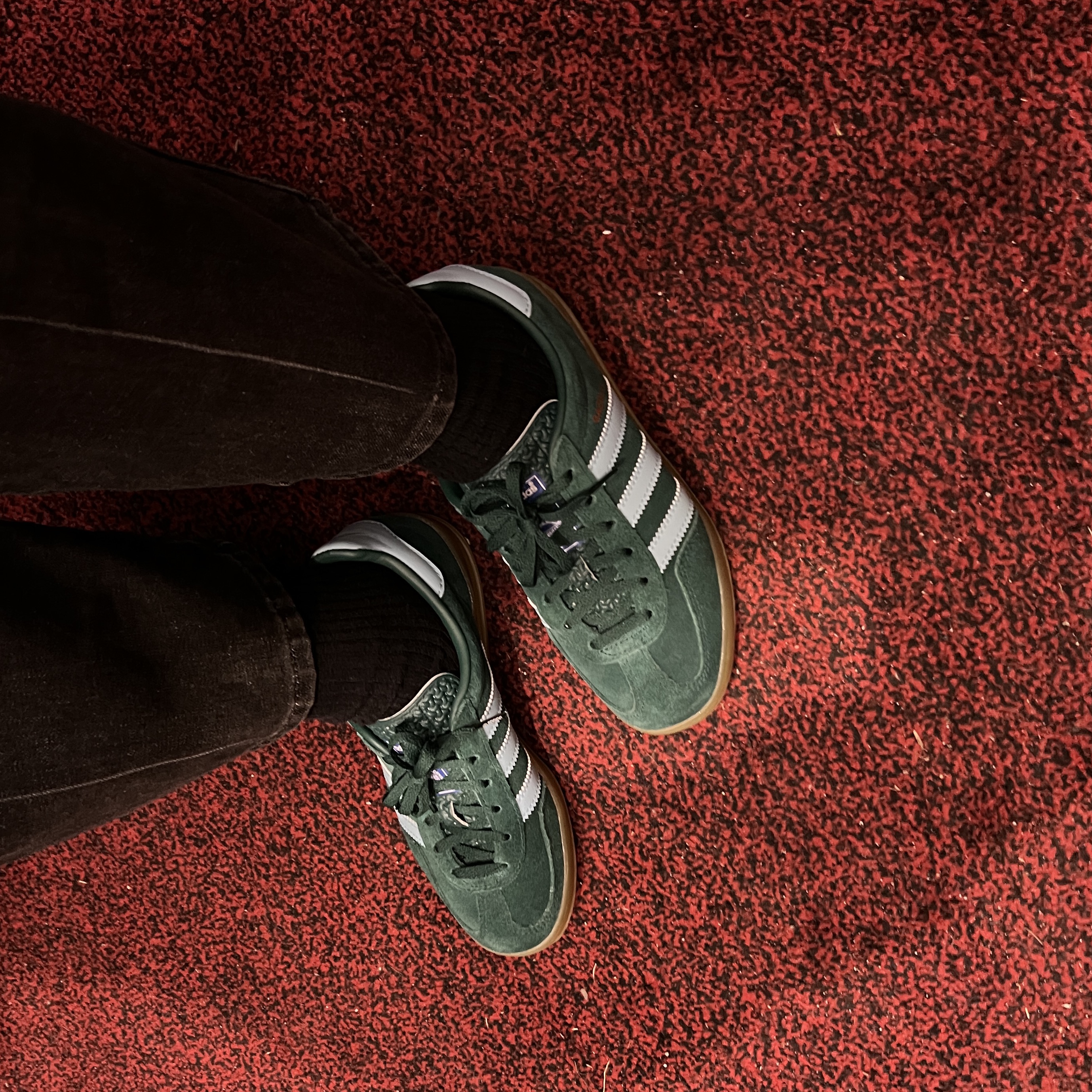 Adidas Gazelle Indoor Collegiate Green Hazy Sky 착용 스타일 - 2