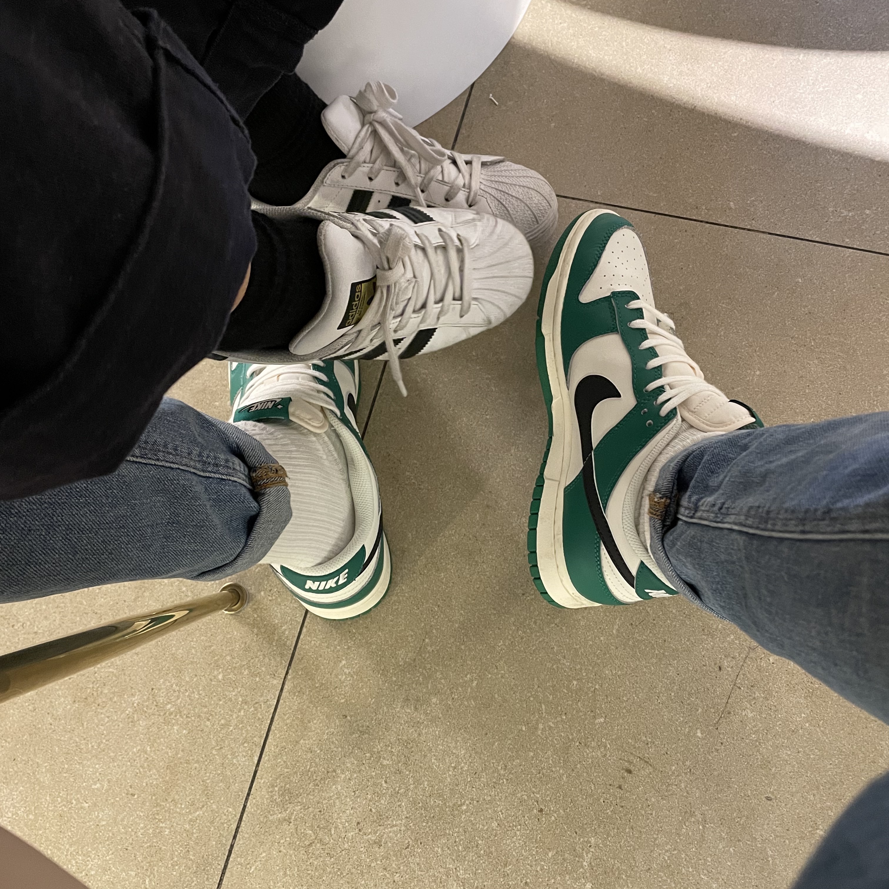 Nike Dunk Low Retro SE Jackpot Malachite 착용 스타일 - 2