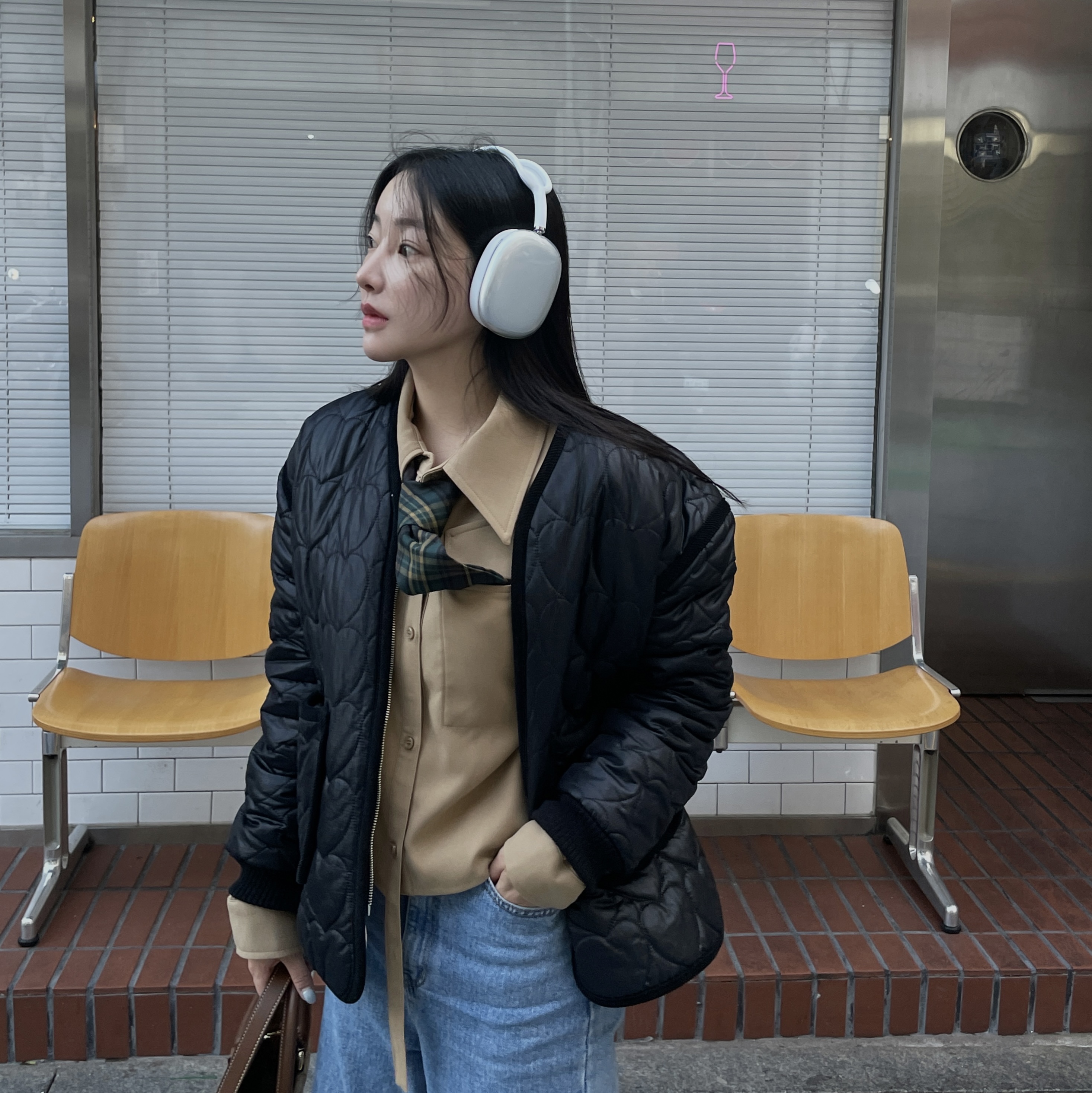 Apple AirPods Max Lightning Silver (Korean Ver.) 착용 스타일