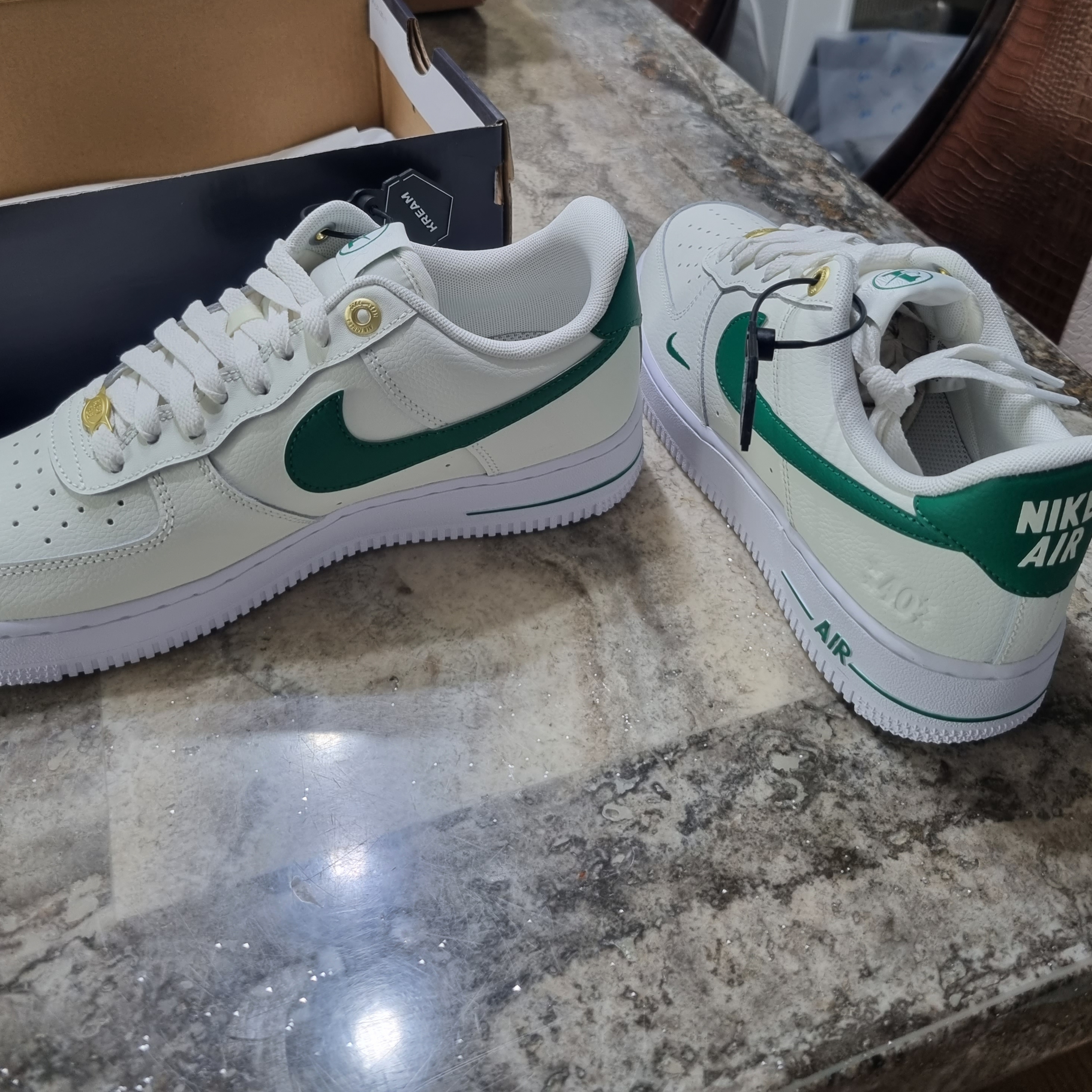 Nike Air Force 1 '07 LV8 40th Anniversary Join Forces Sail Malachite 착용 스타일
