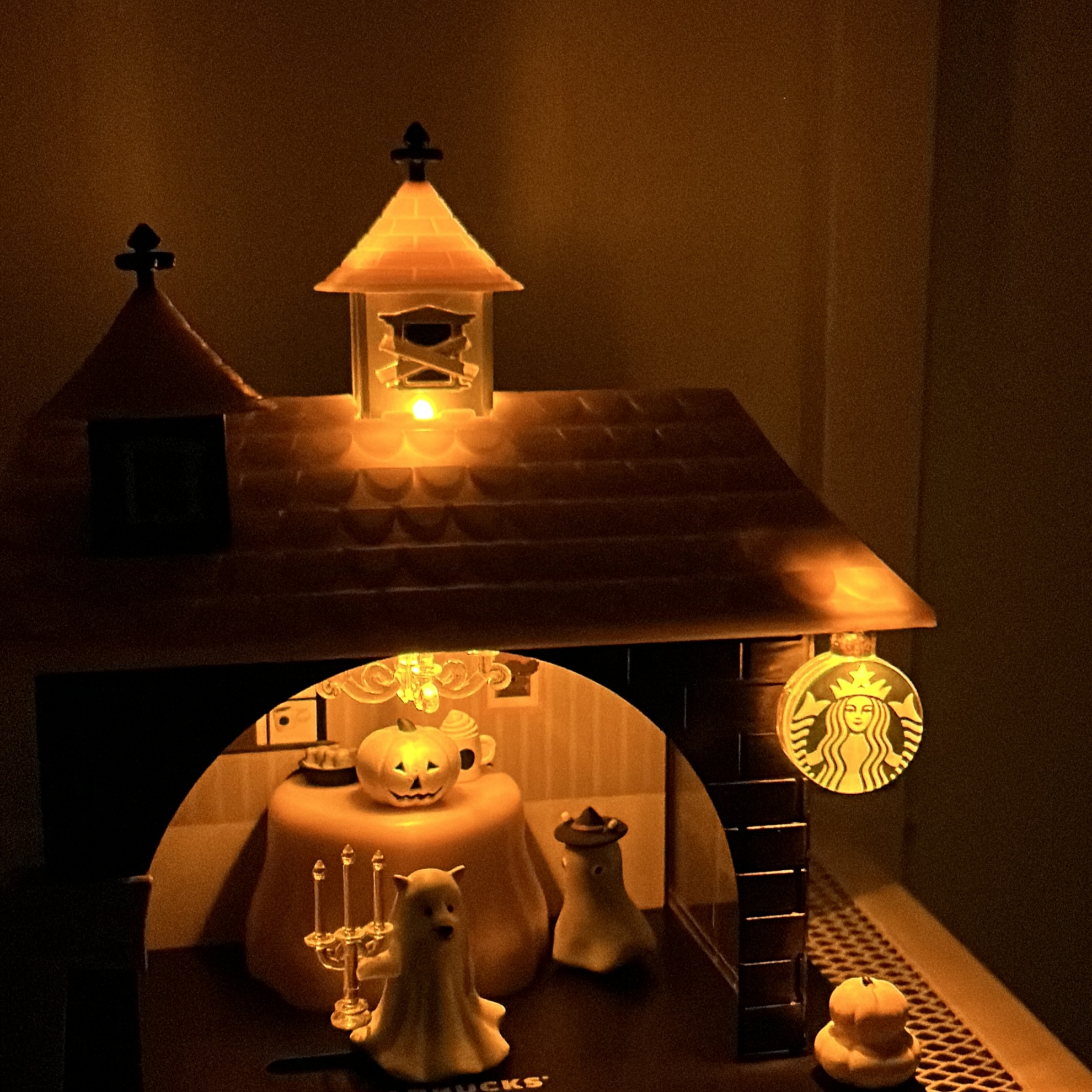 Starbucks 22 Halloween Village LED Orgel 착용 스타일 - 2
