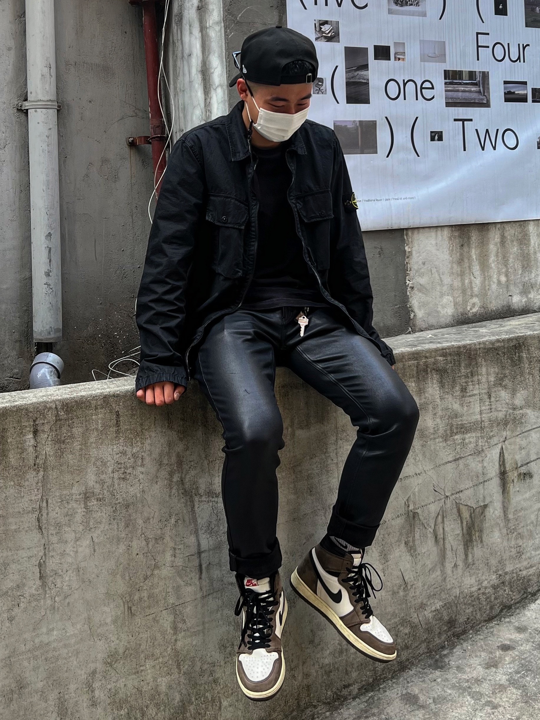Jordan 1 x Travis Scott Retro High OG SP Mocha 착용 스타일
