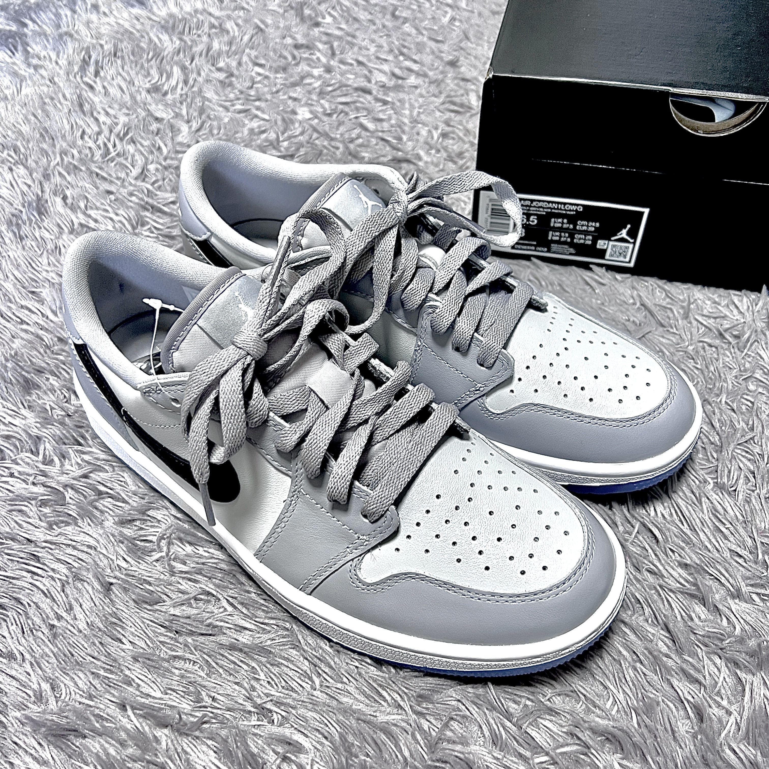 Jordan 1 Low Golf Wolf Grey 착용 스타일