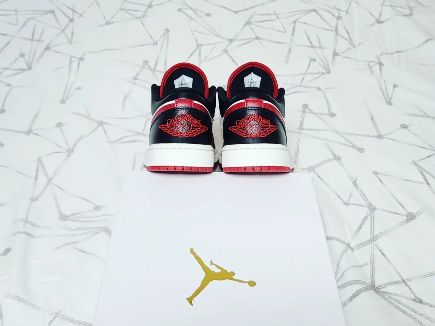 (W) Jordan 1 Low White Gym Red 착용 스타일 - 5
