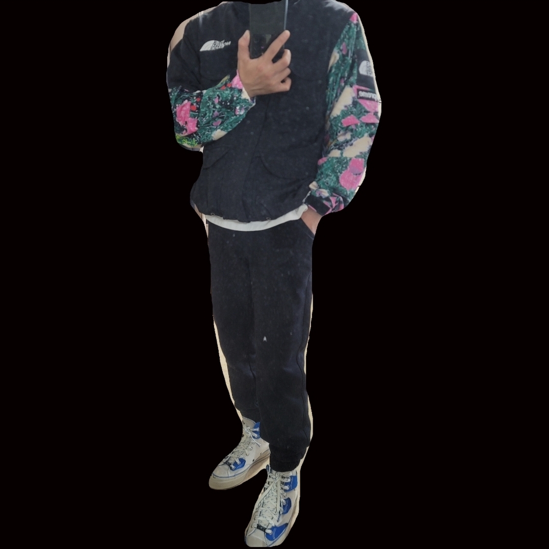 Supreme x The North Face Trekking Convertible Jacket Flowers - 22SS, Supreme x The North Face Trekking Convertible Jacket Black - 22SS 착용 스타일