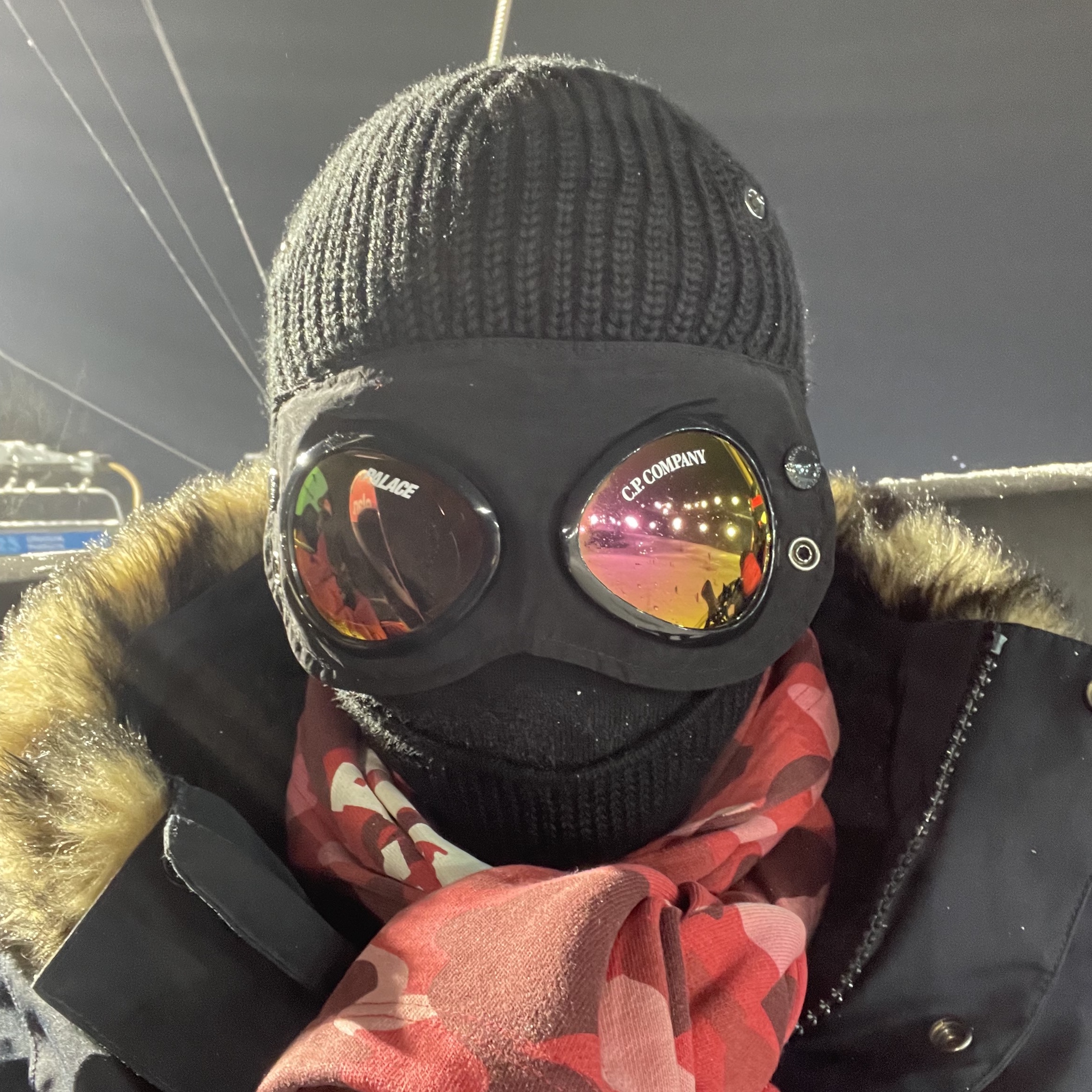 Palace x C.P. Company Goggle Balaclava Black - 22FW 착용 스타일 - 2